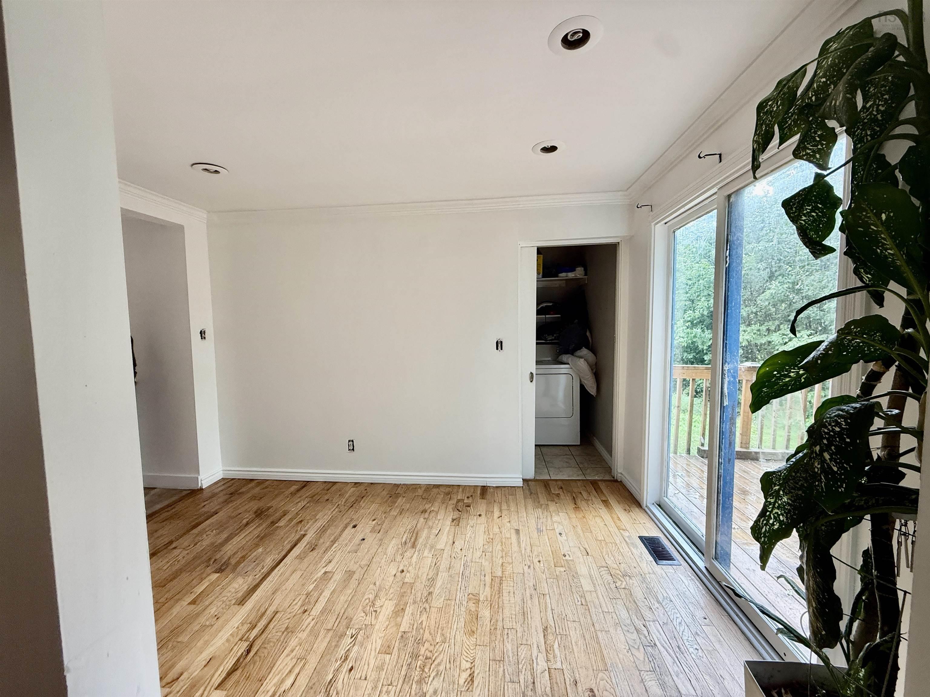 View image 10