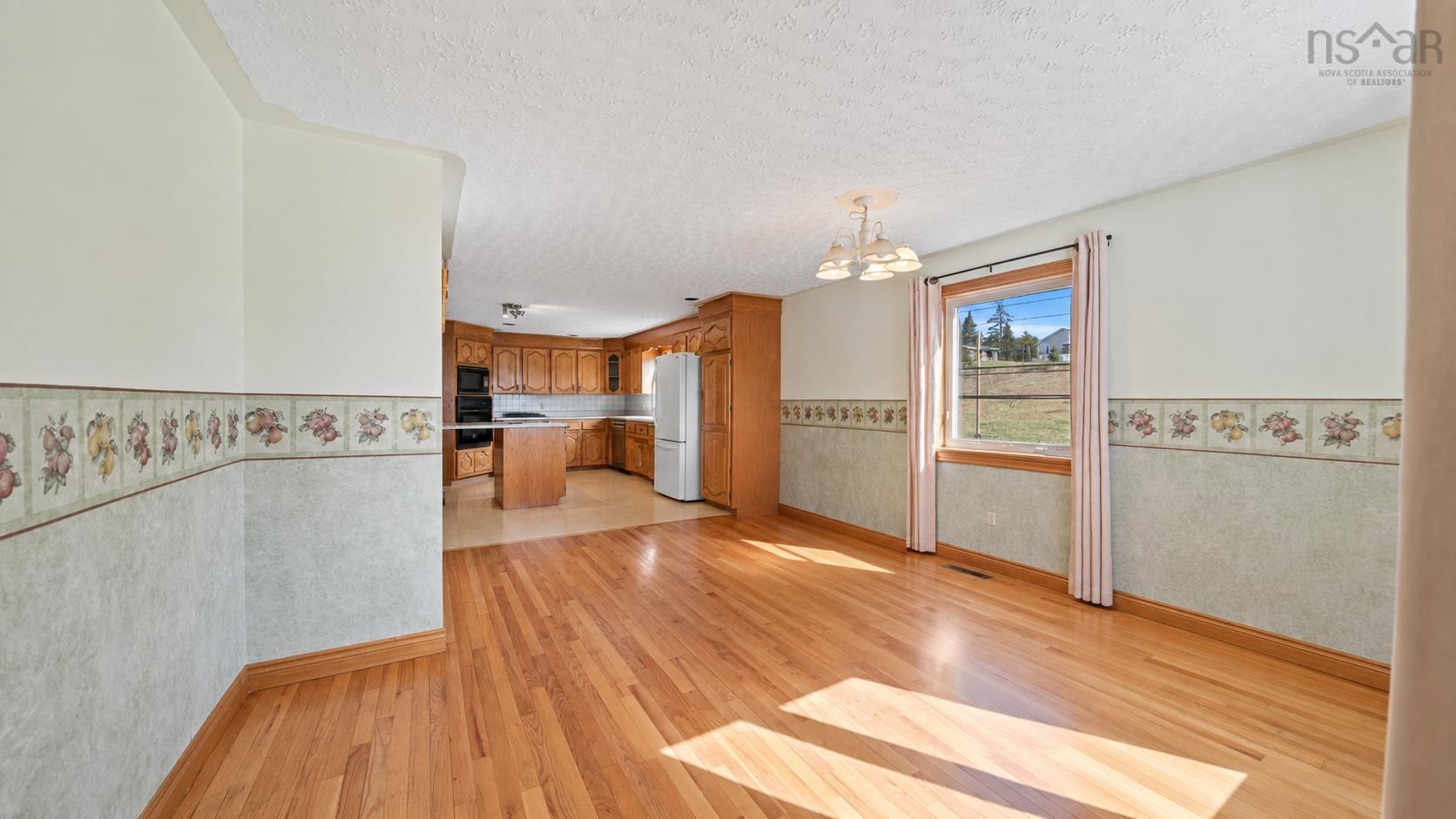 View image 8