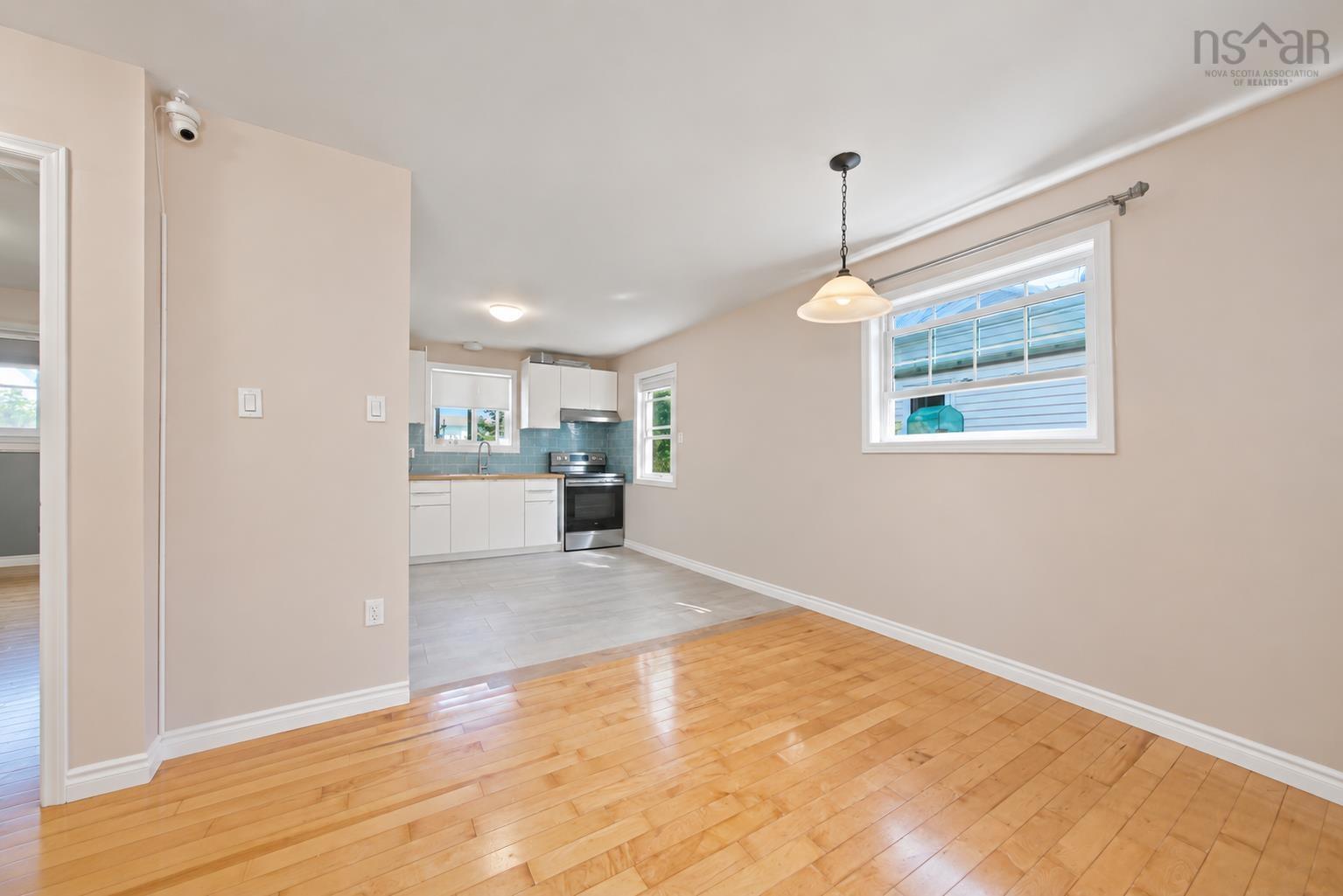 View image 8