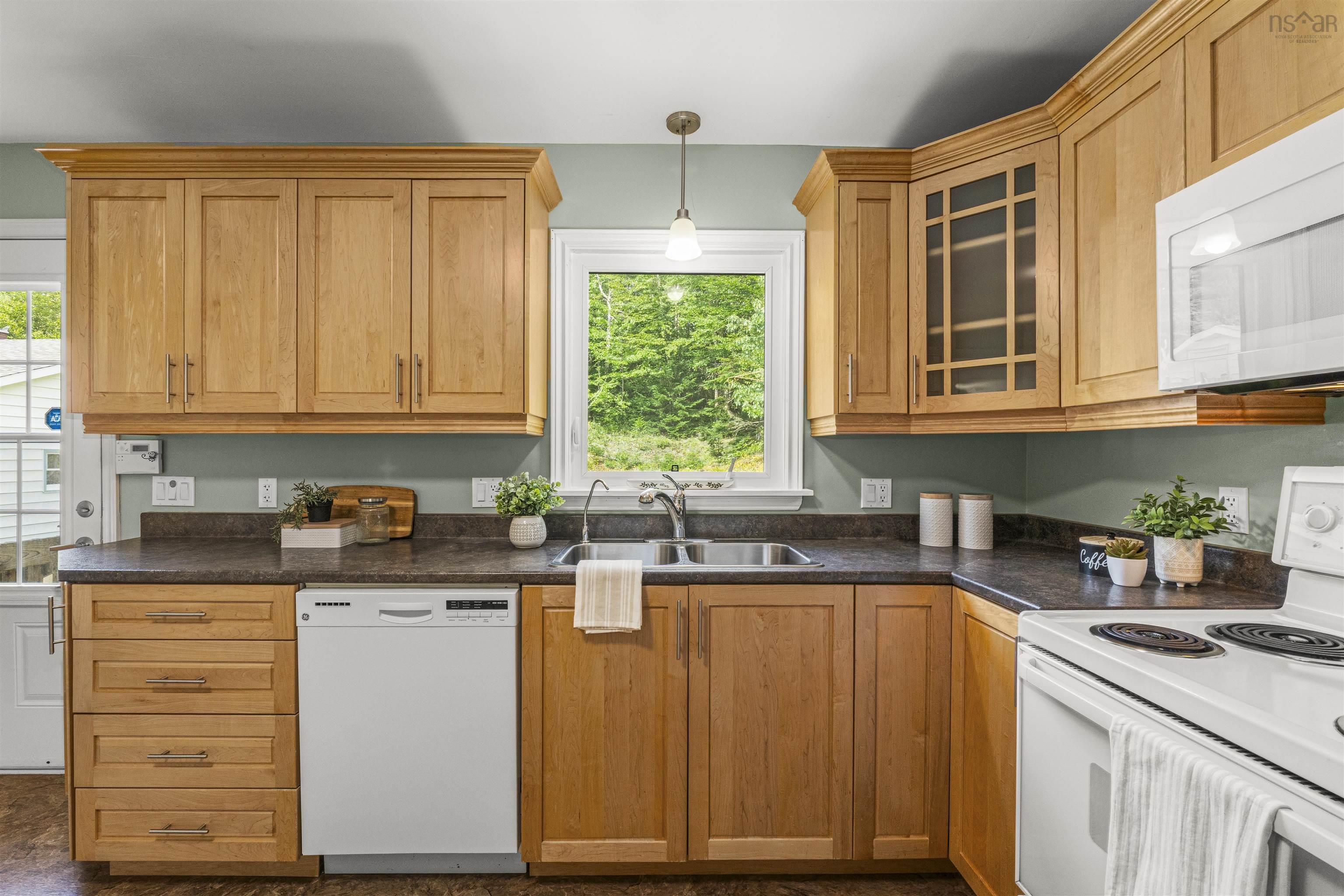 View image 12