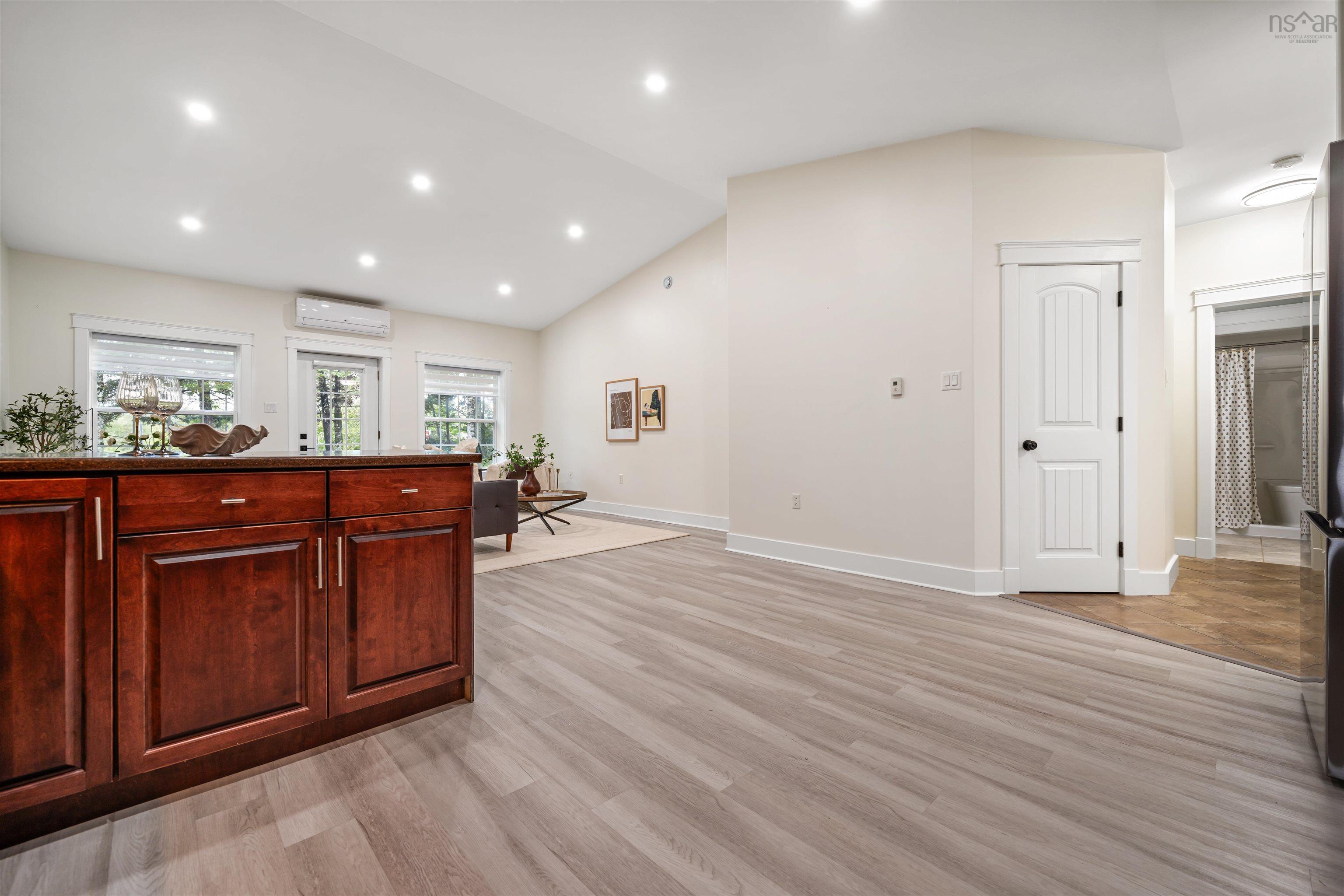 View image 10