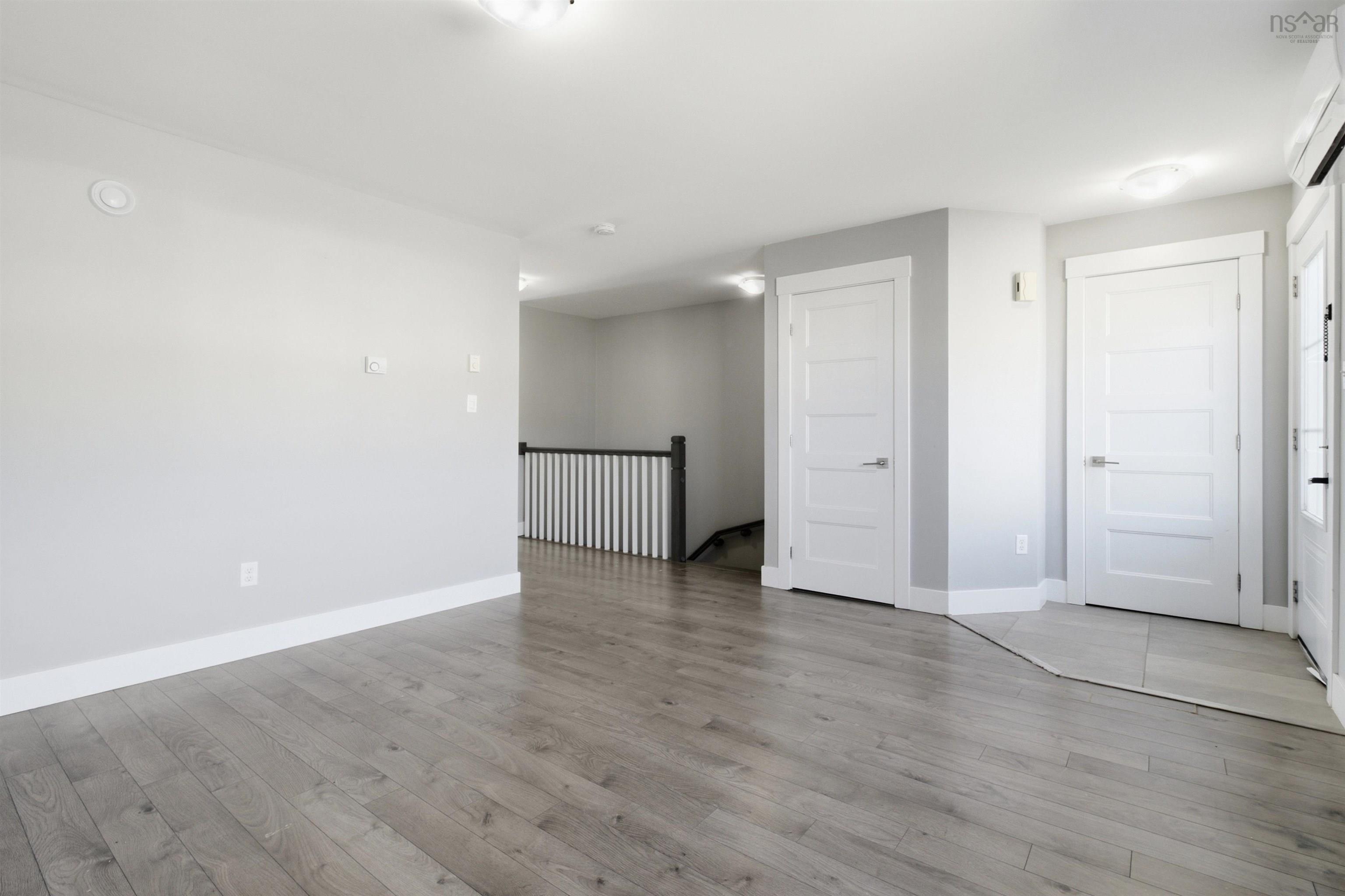 View image 11