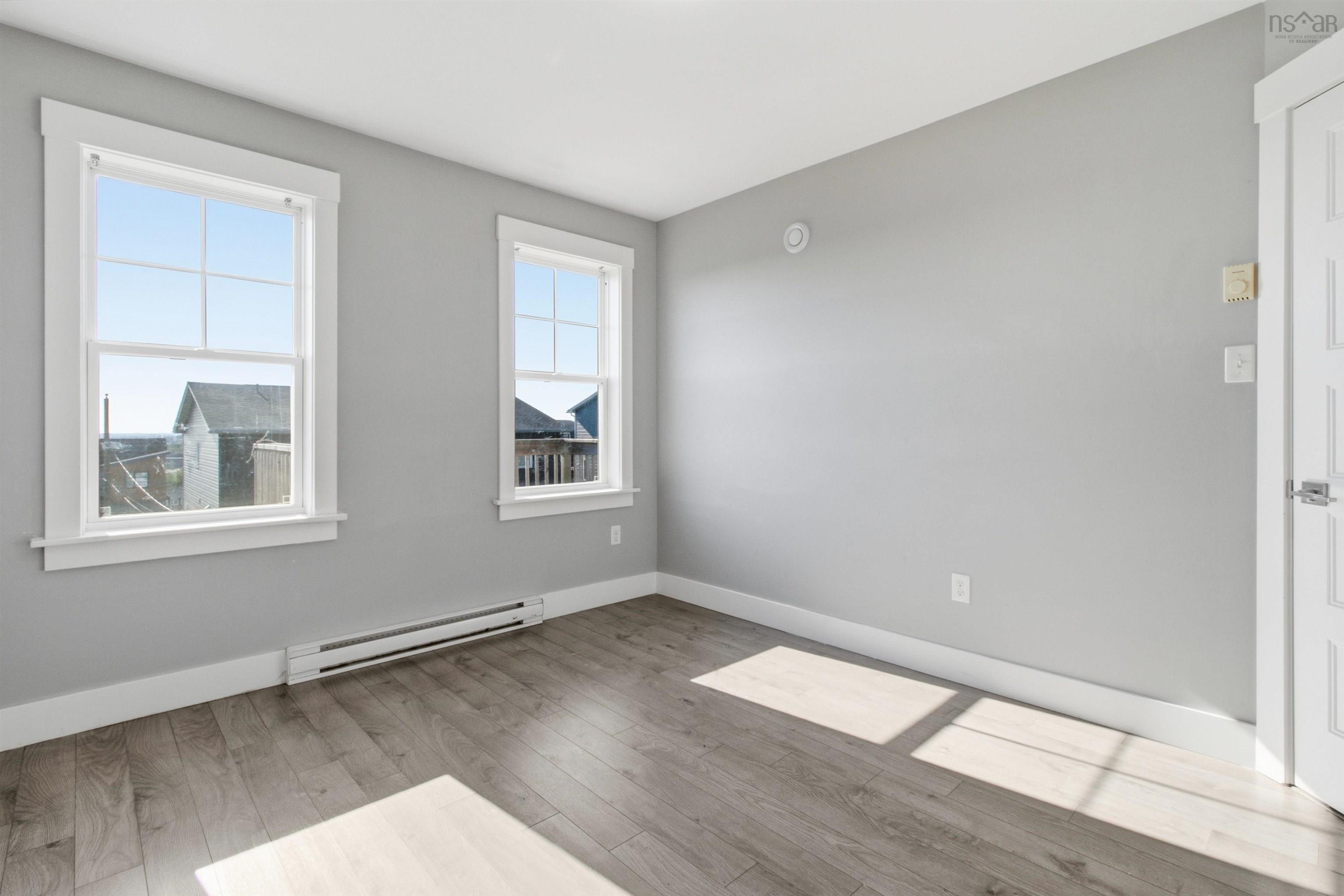 View image 17