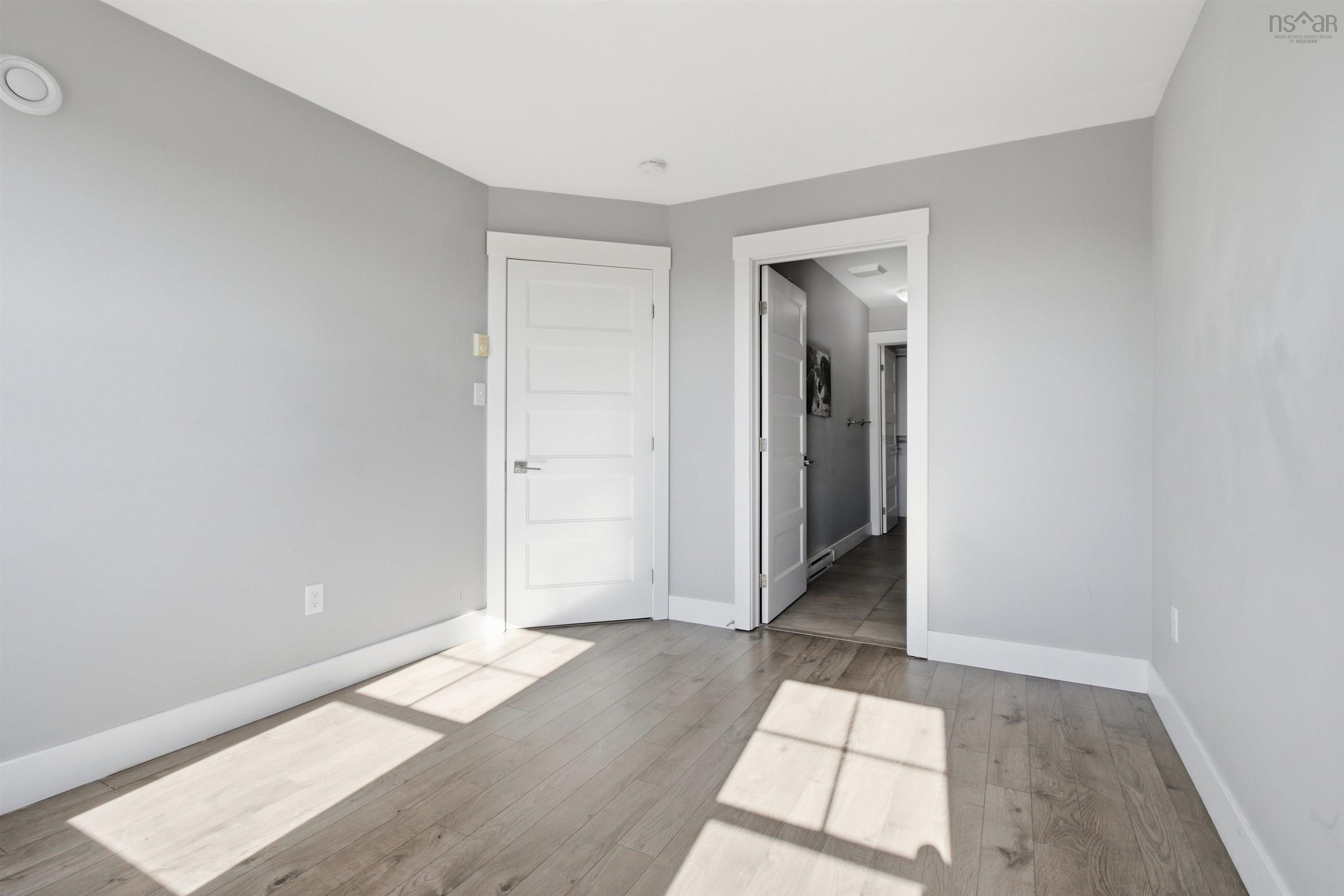 View image 18