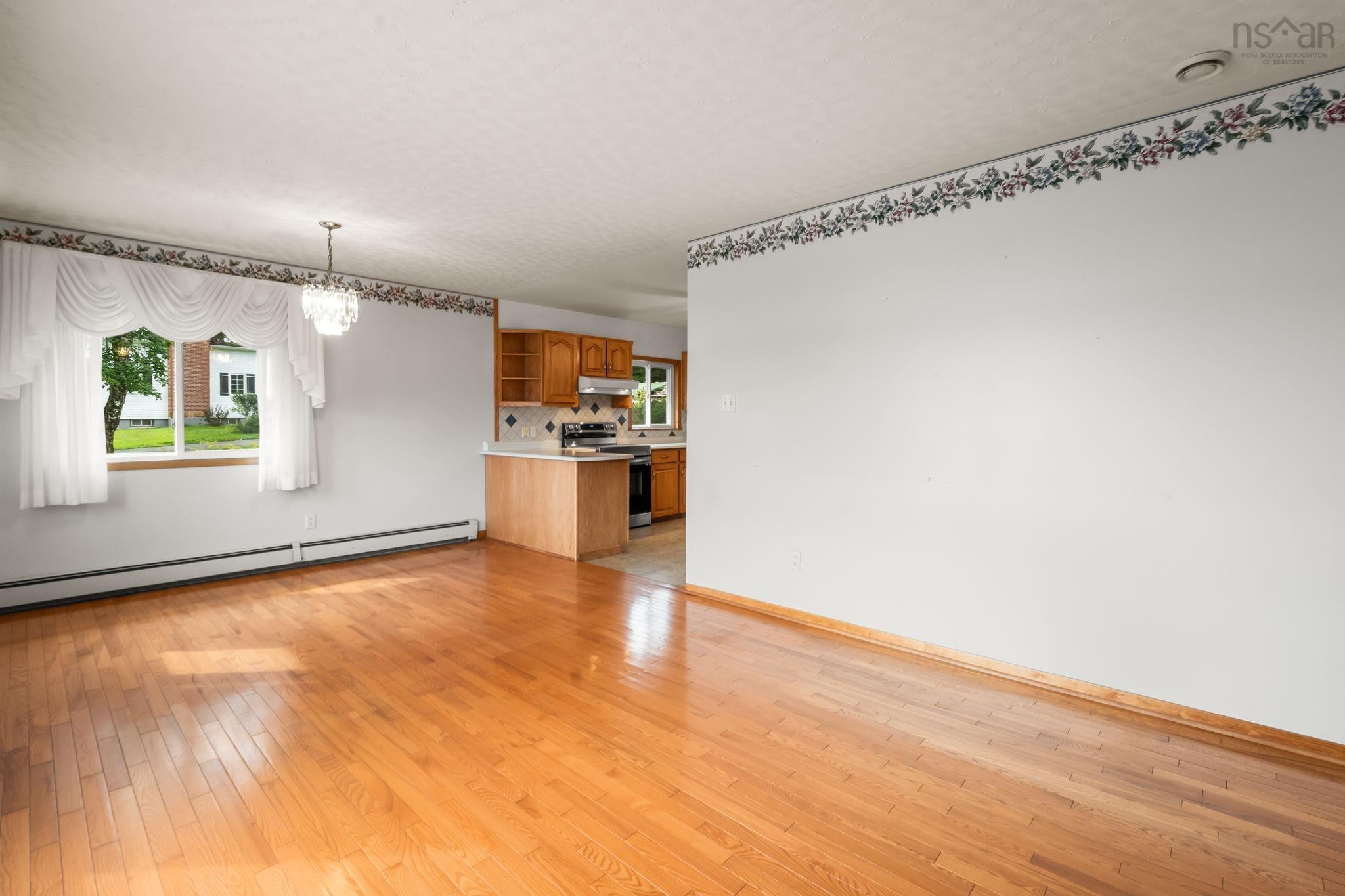 View image 11
