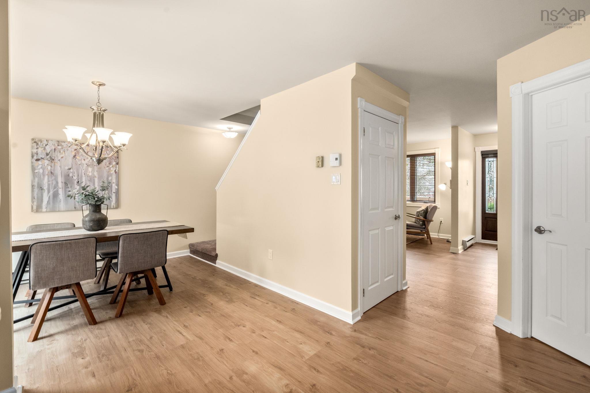 View image 11