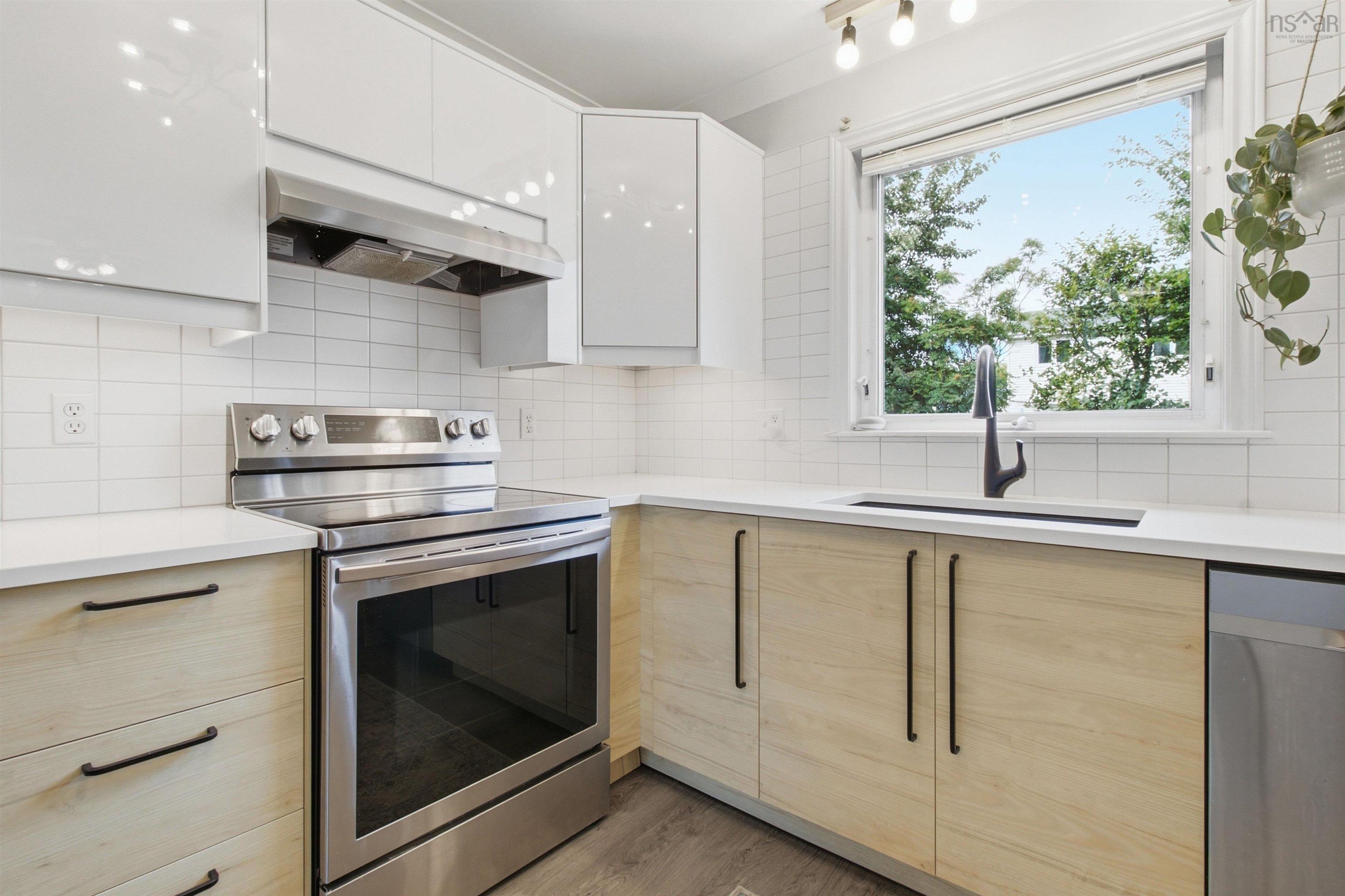 View image 9