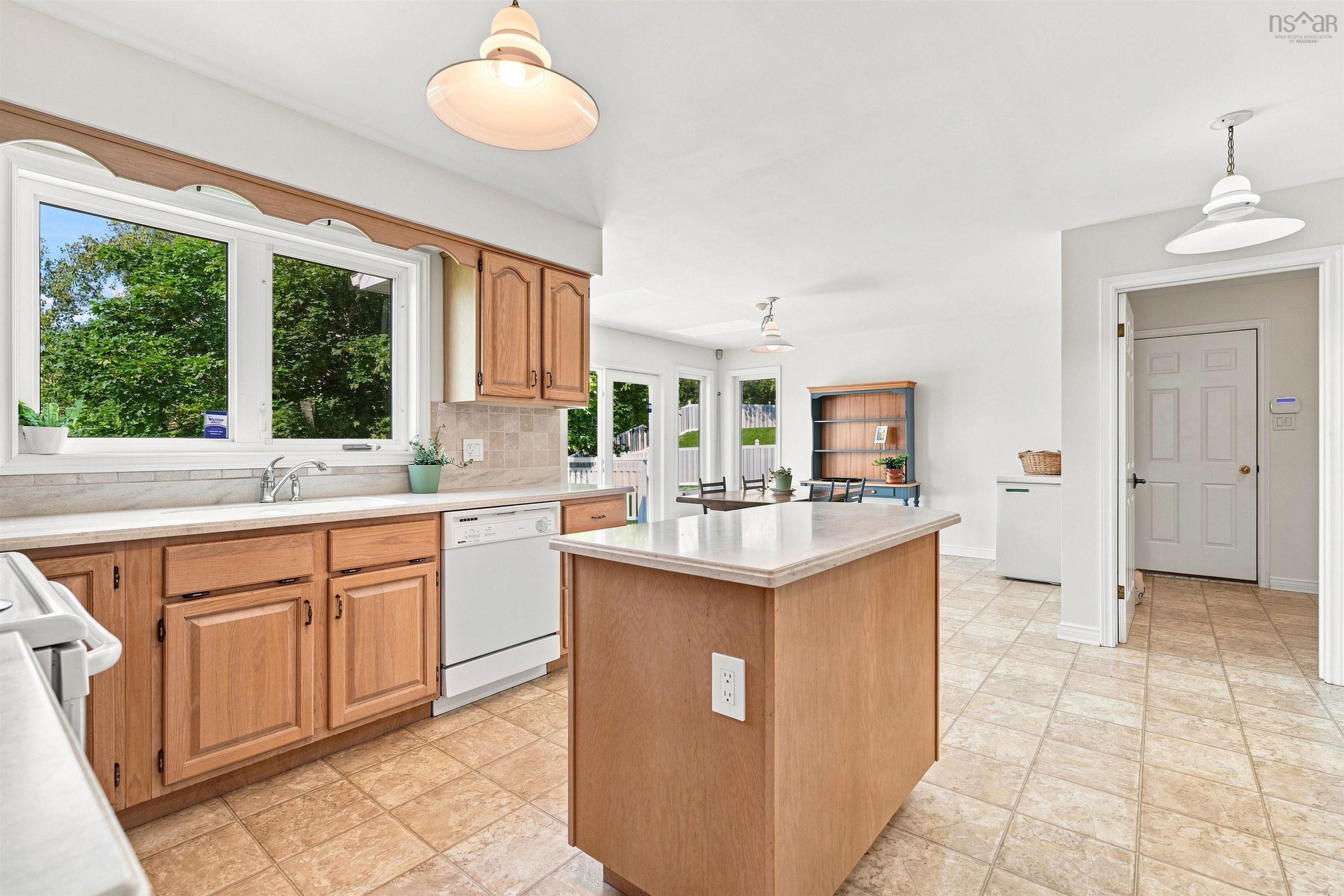 View image 12