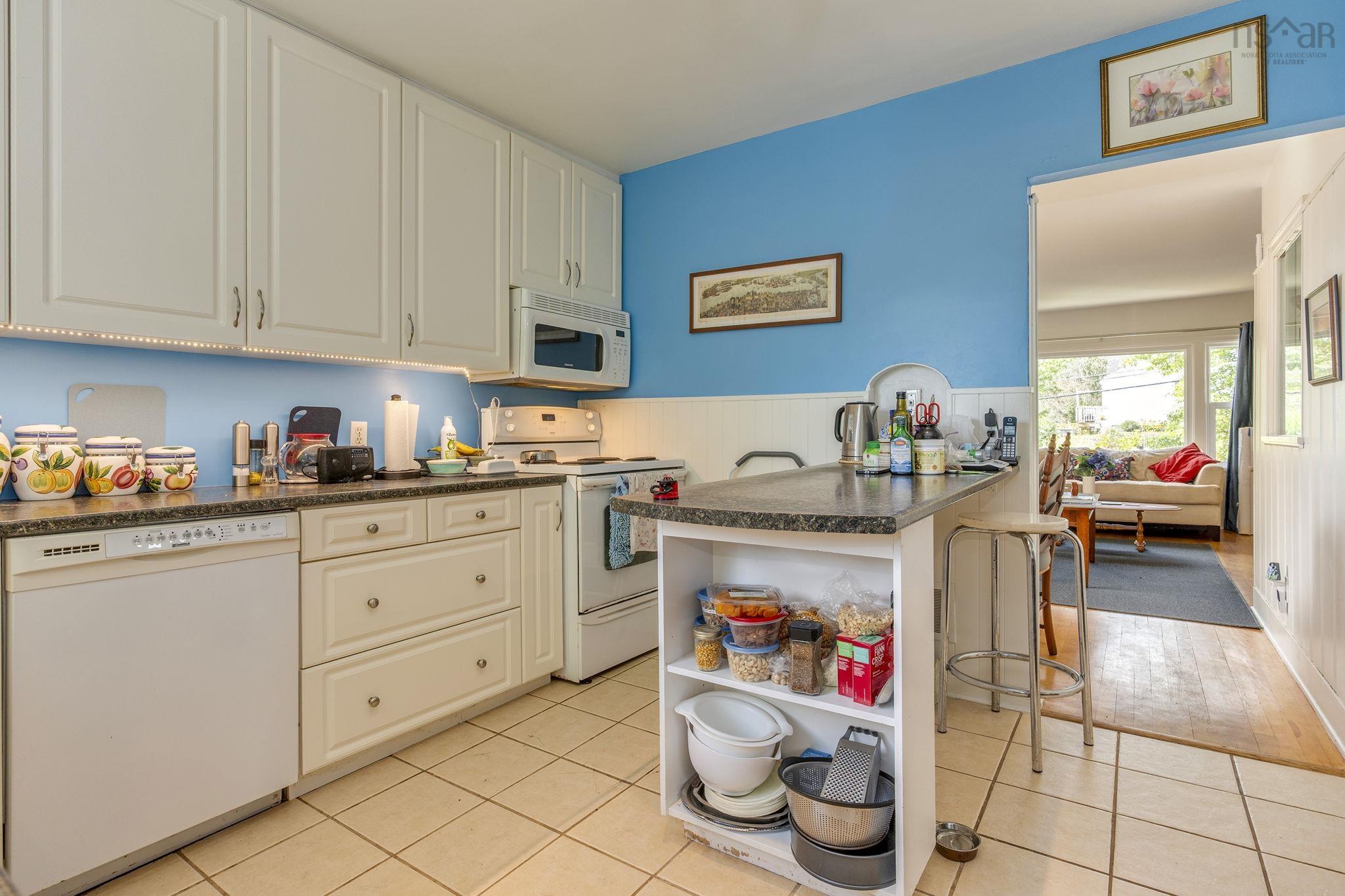View image 13