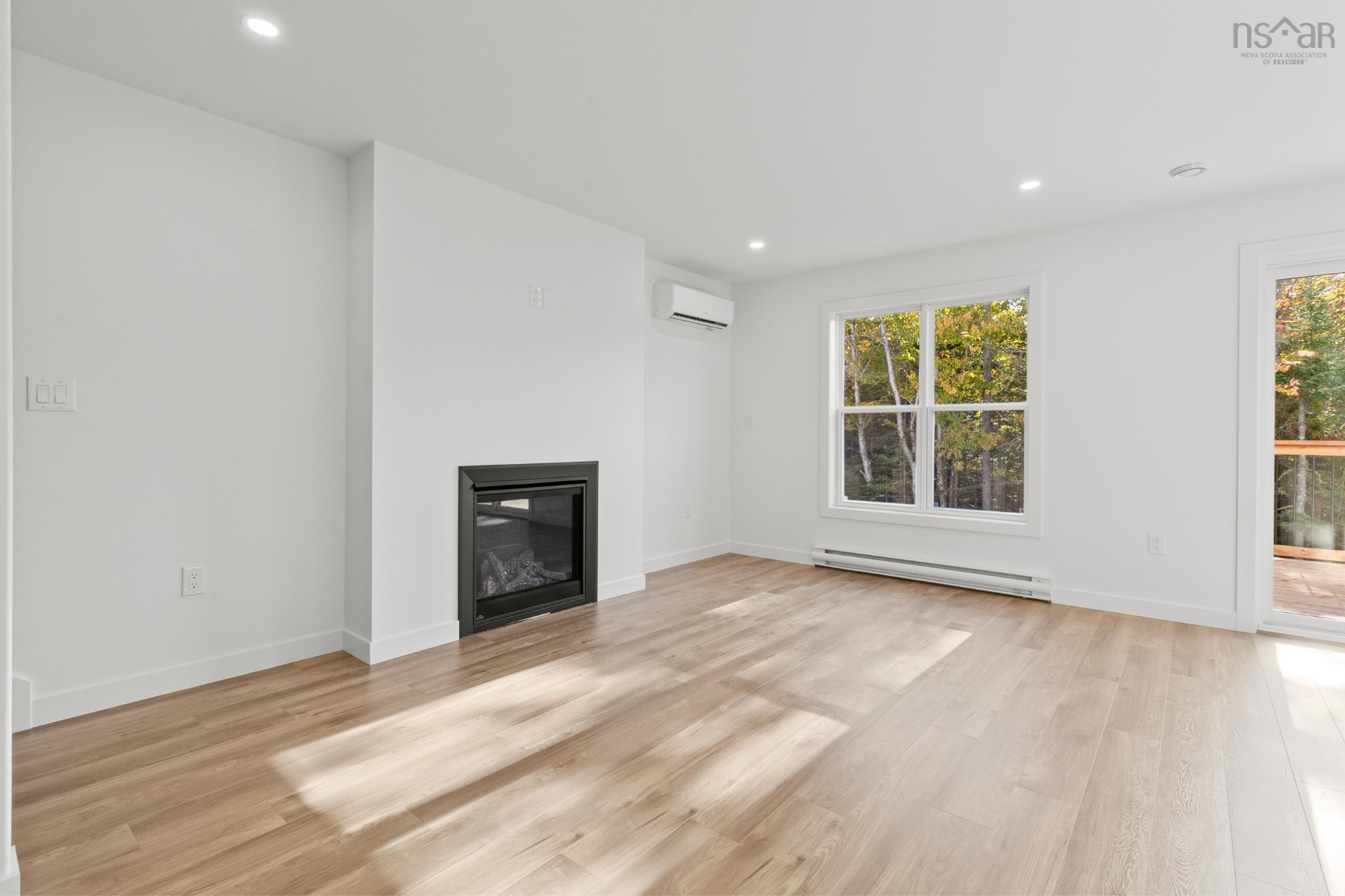 View image 12