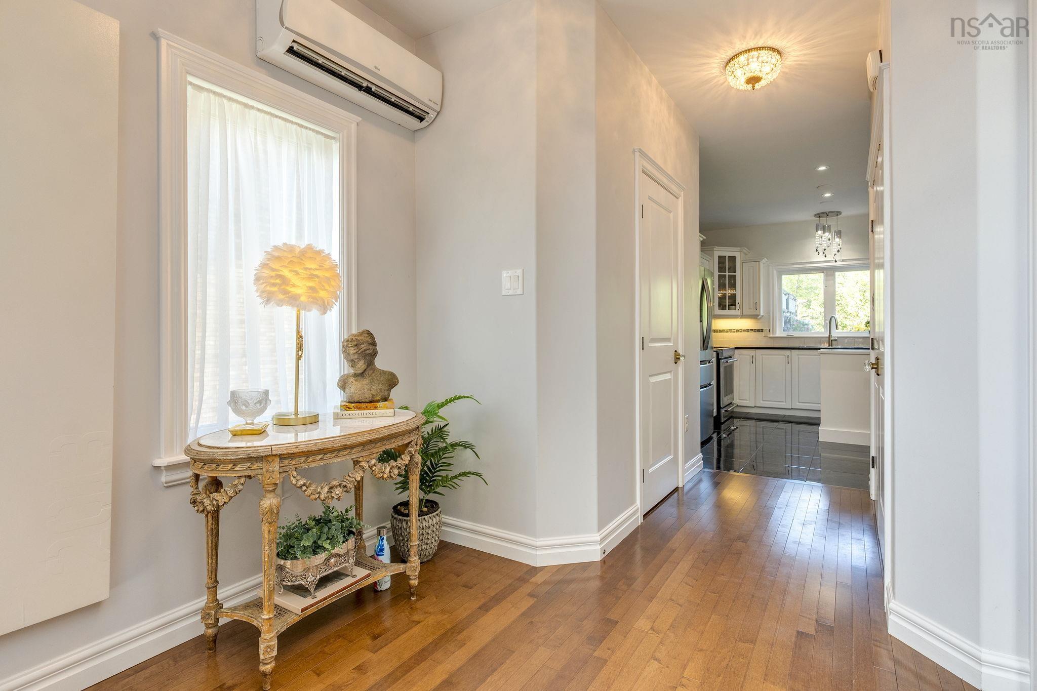 View image 9