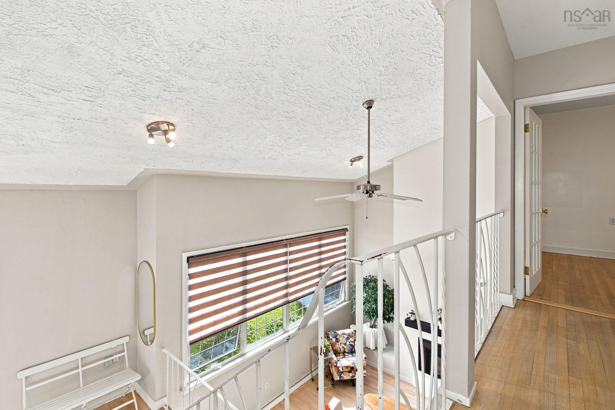 View image 19