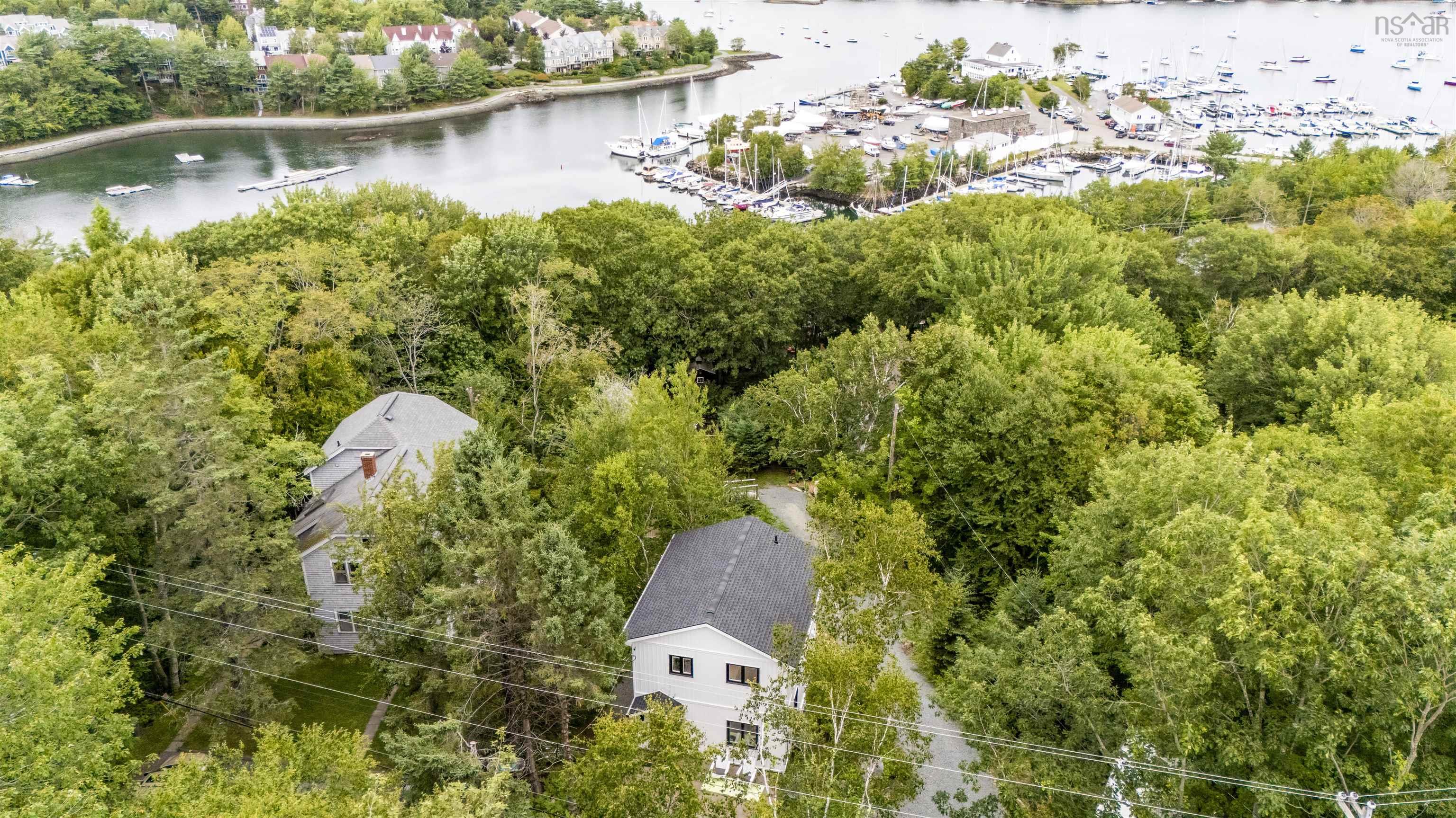 View image 18