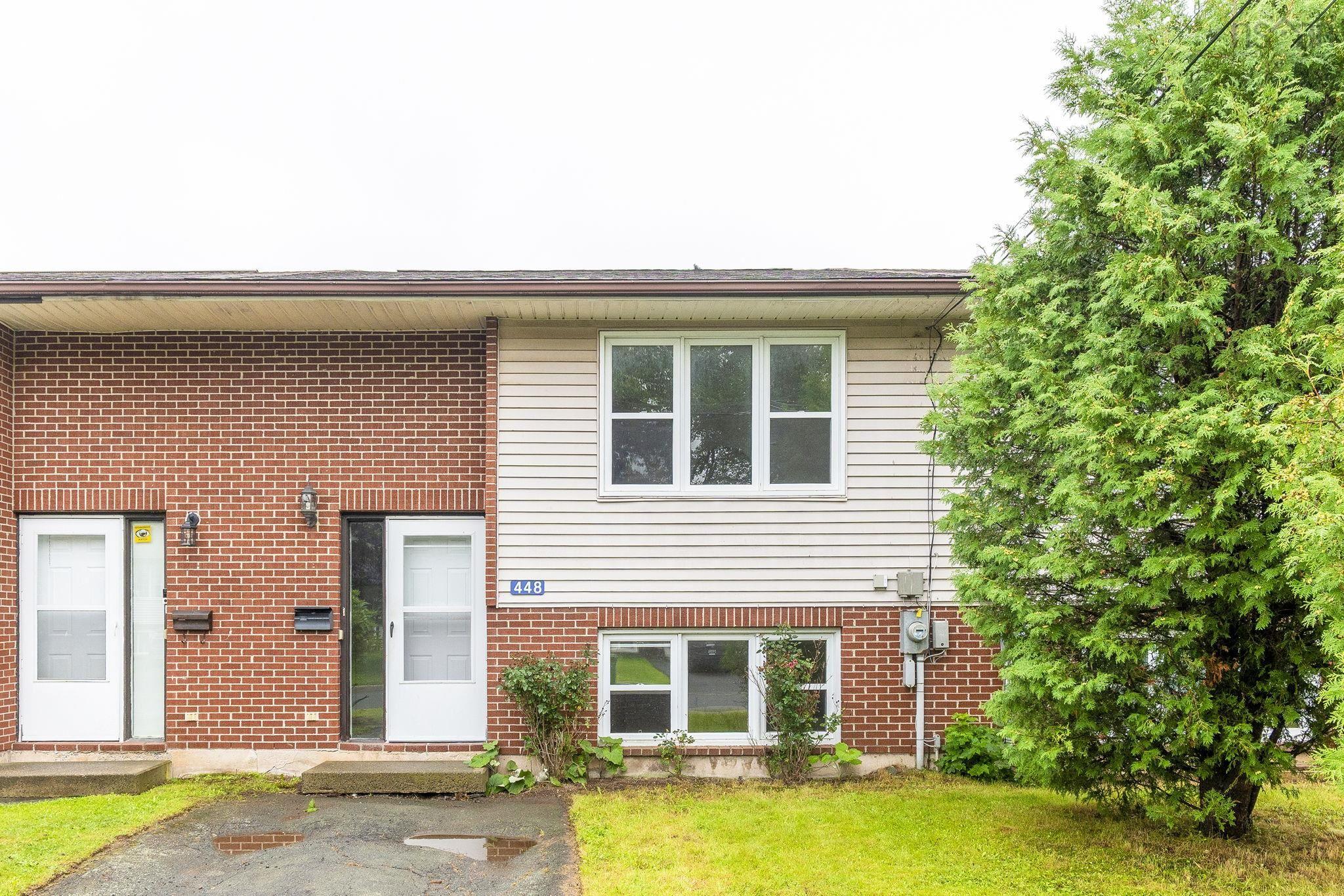Thumbnail image for 448 Renfrew Street MLS<sup>®</sup> 202622759