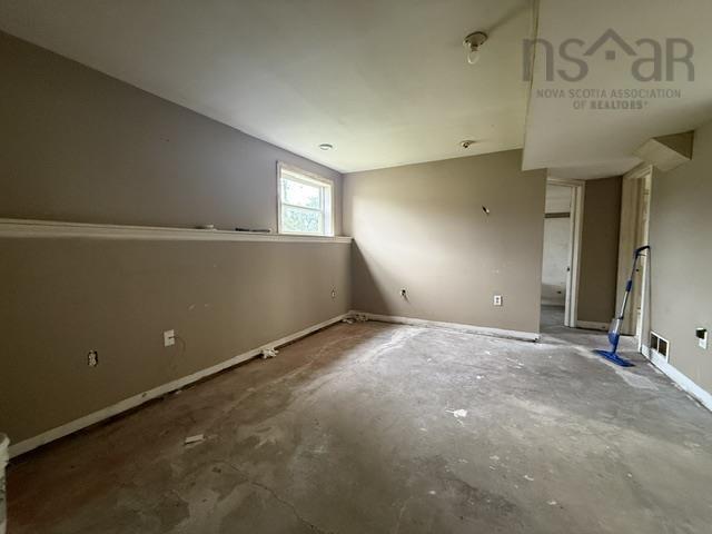 View image 12