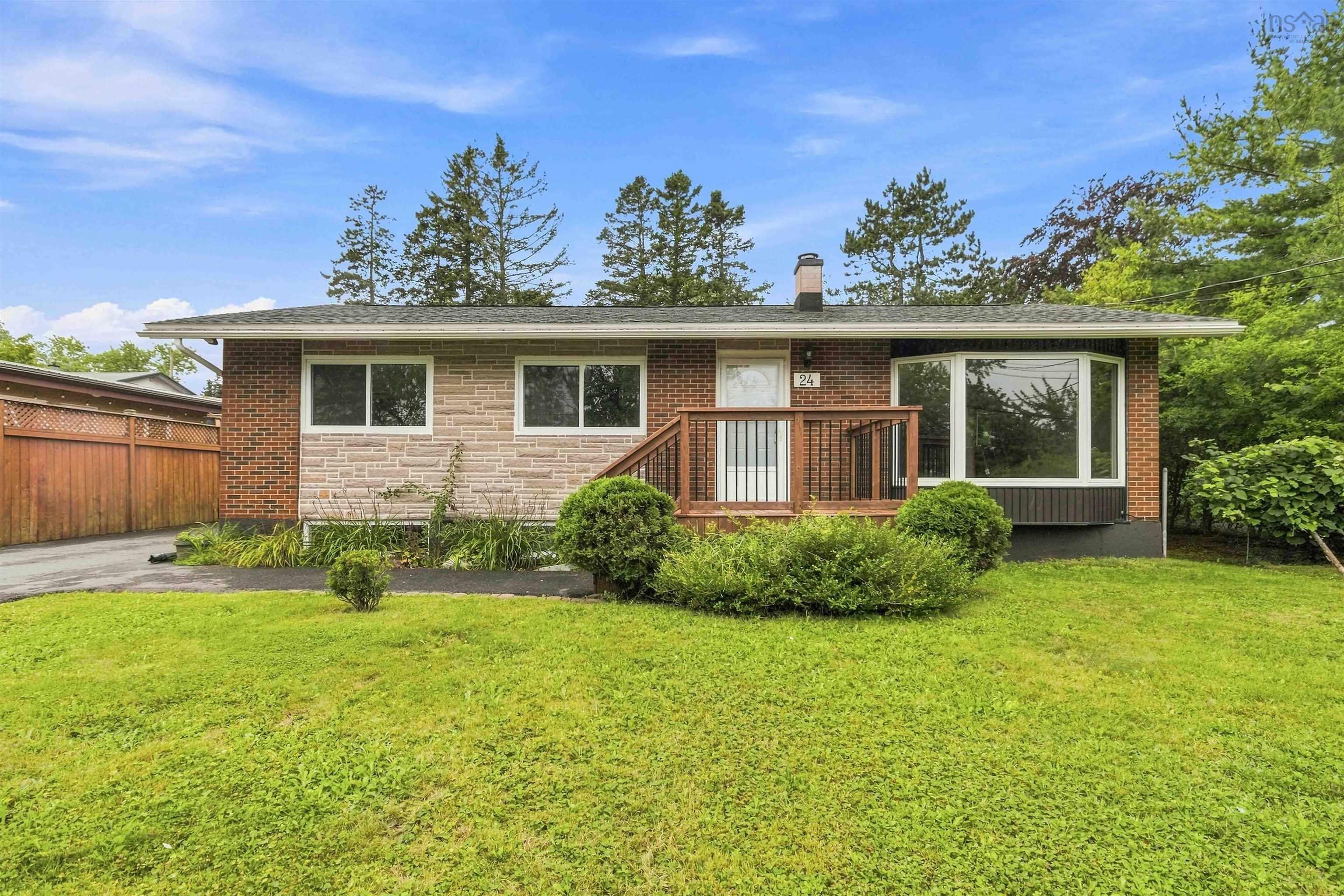 Thumbnail image for 24 Muriel Avenue MLS<sup>®</sup> 202622761