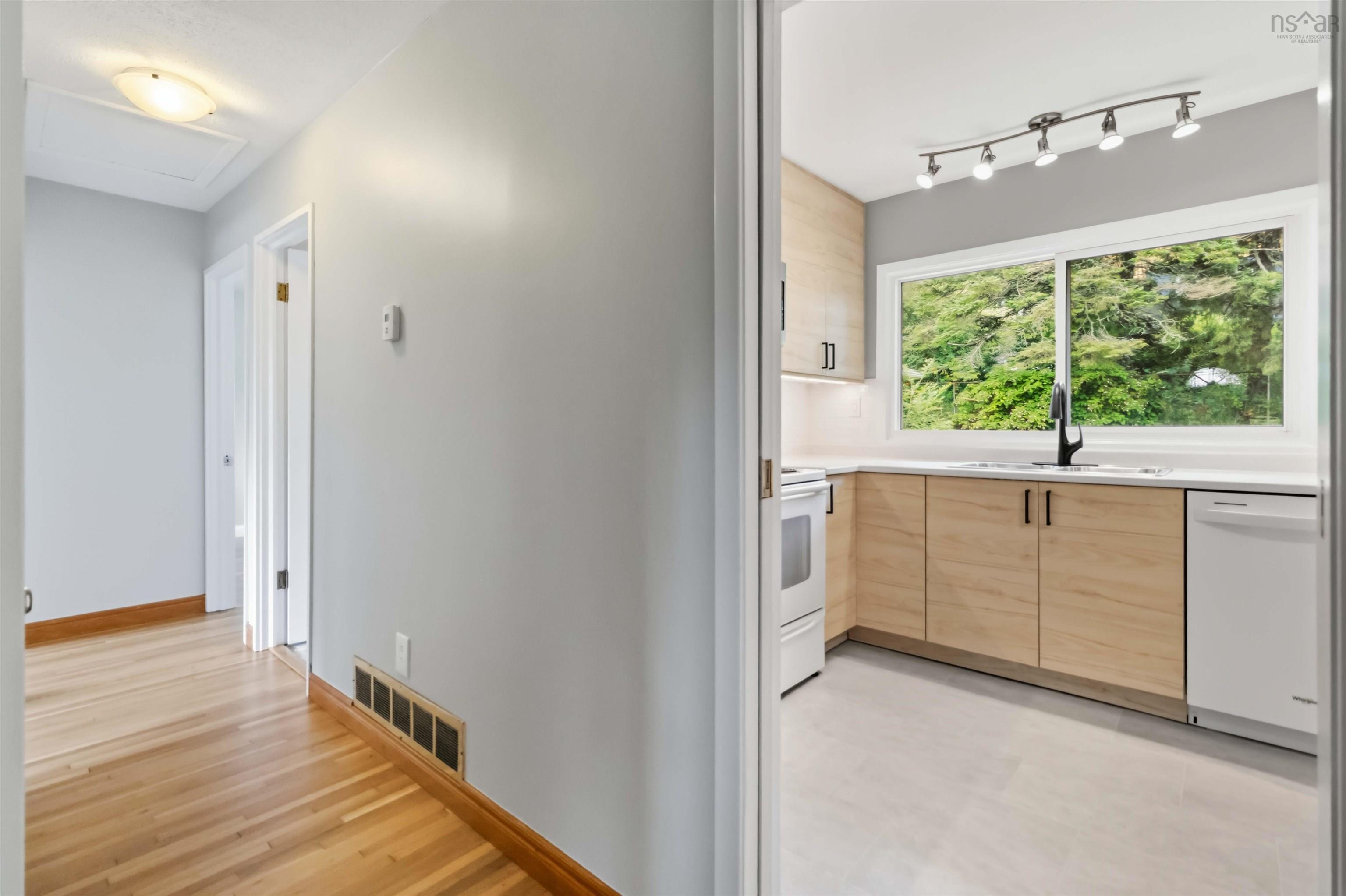 View image 10