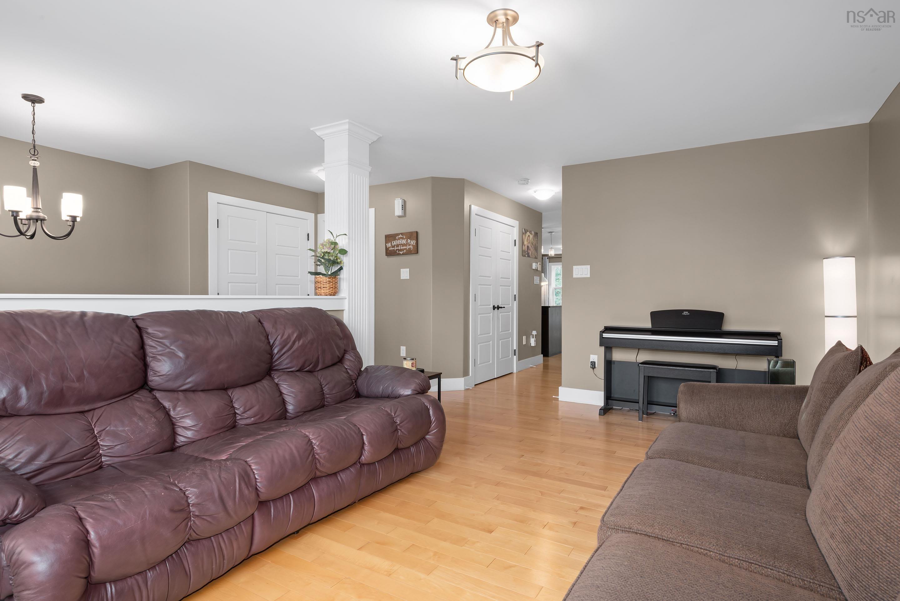 View image 8