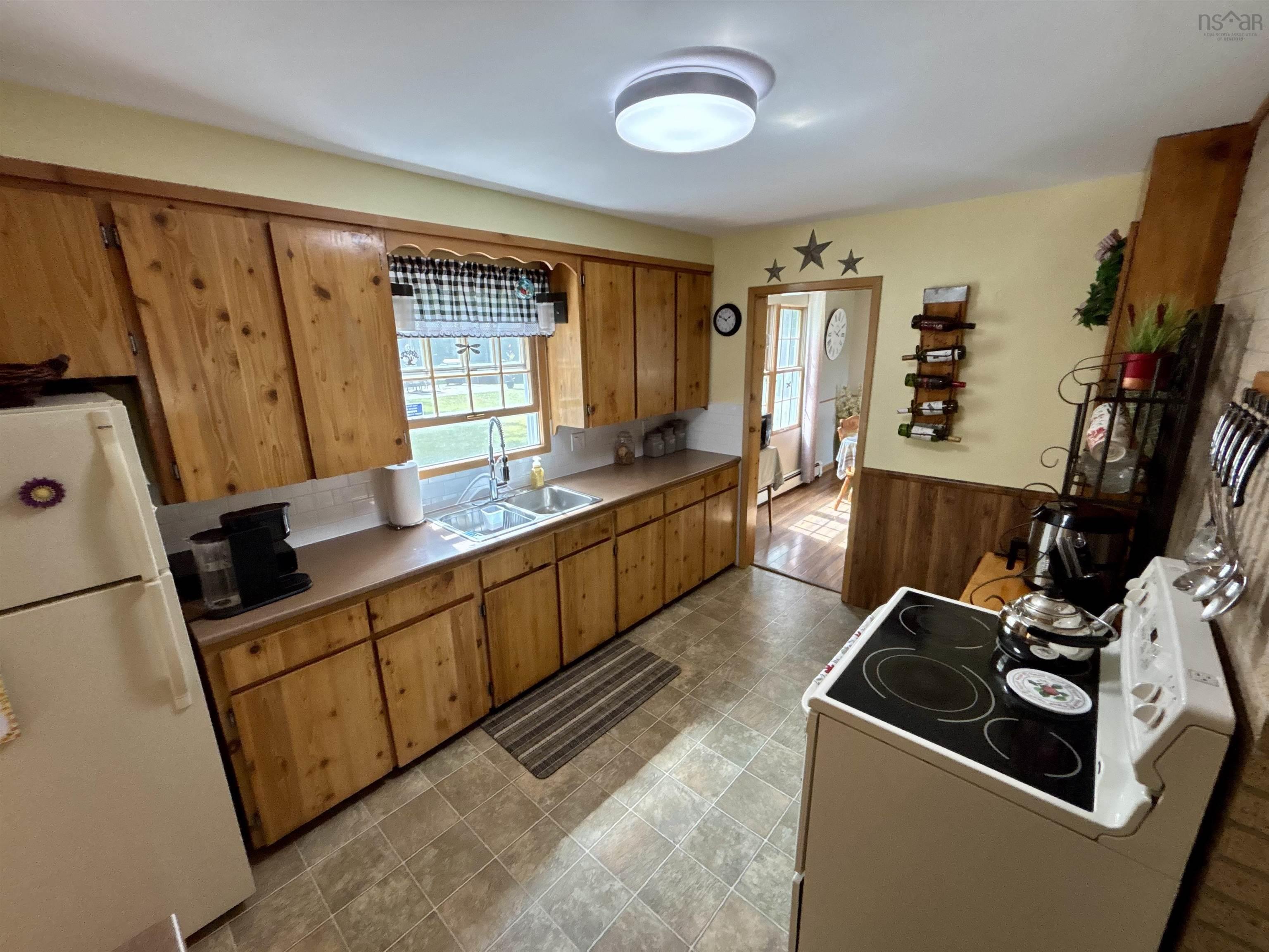 View image 12