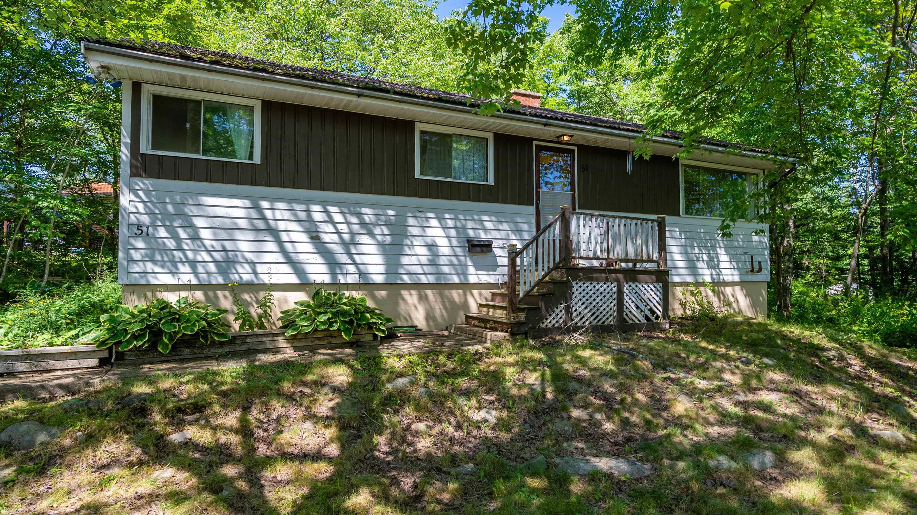Thumbnail image for 51 Pinehill Drive MLS<sup>®</sup> 202622803