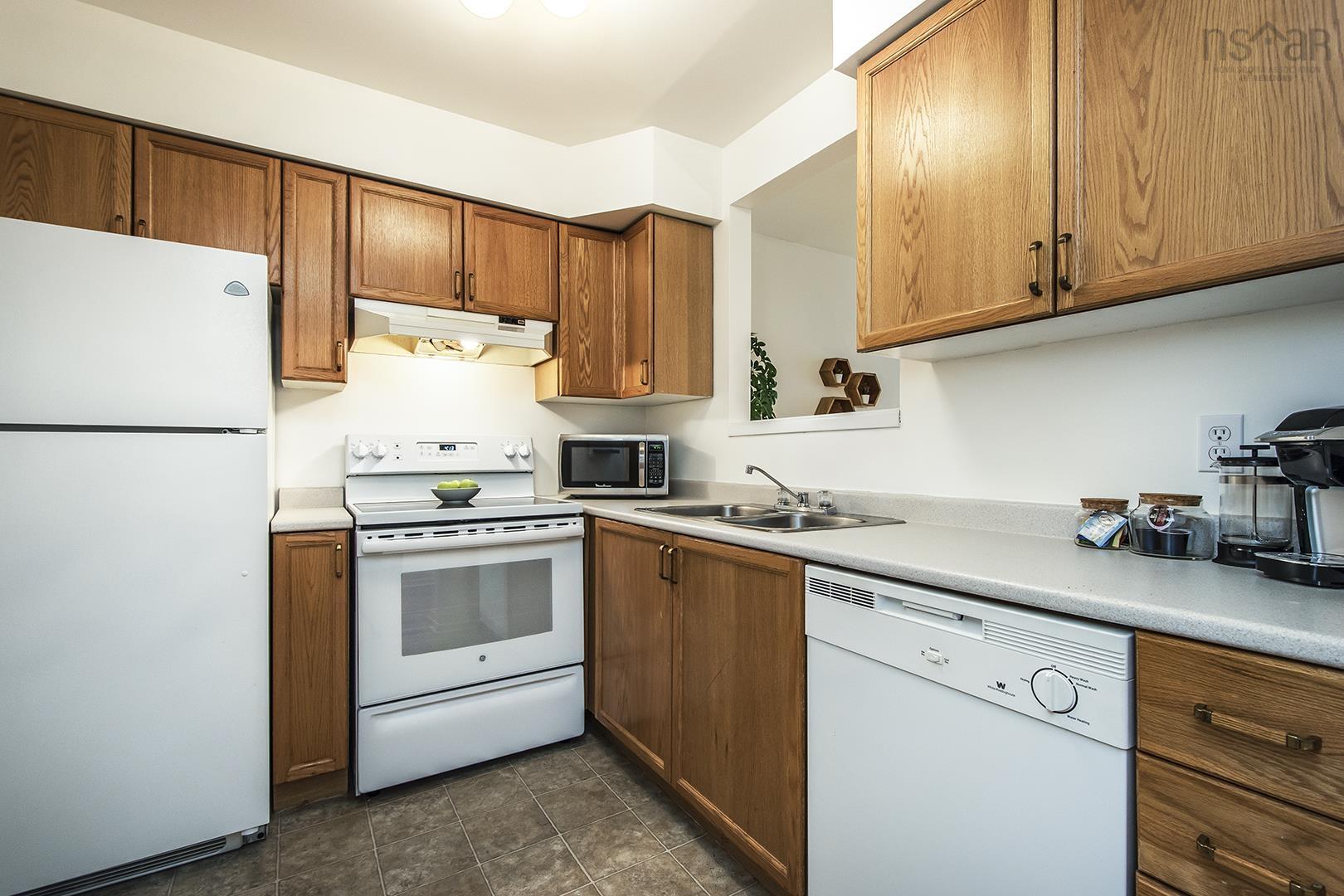 View image 12