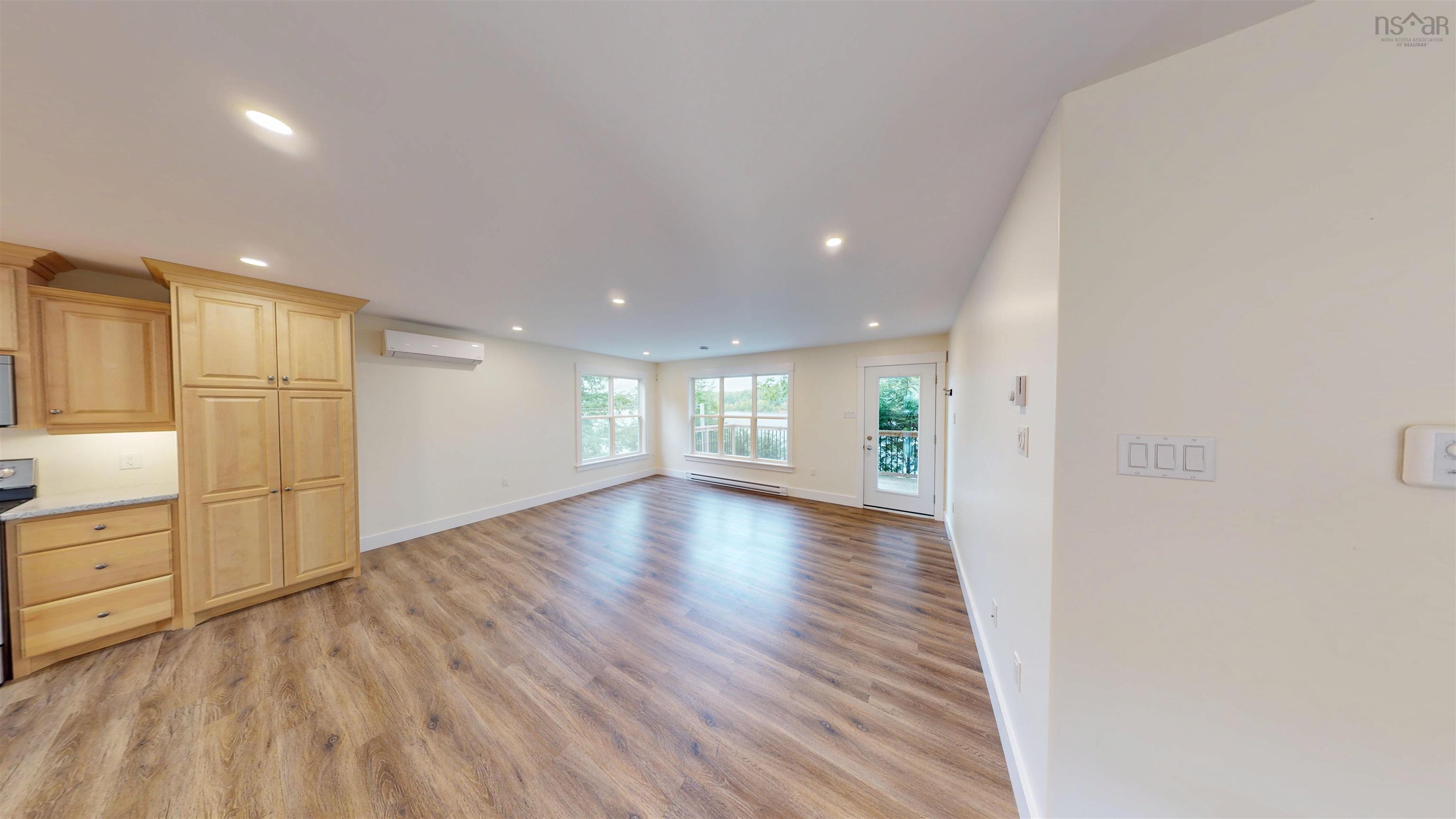 View image 10