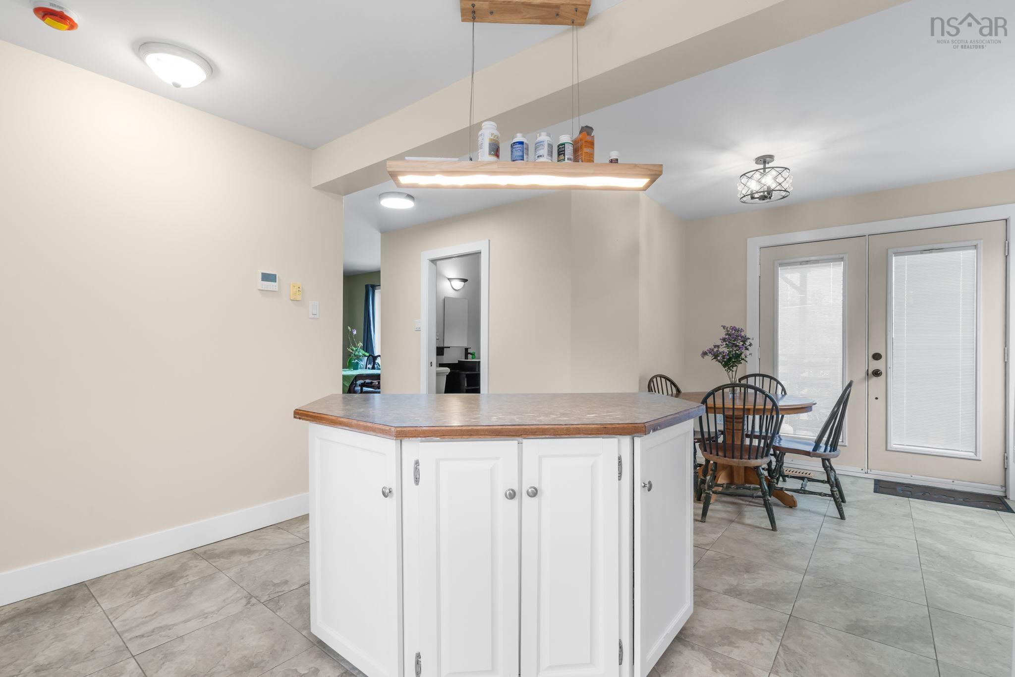 View image 12
