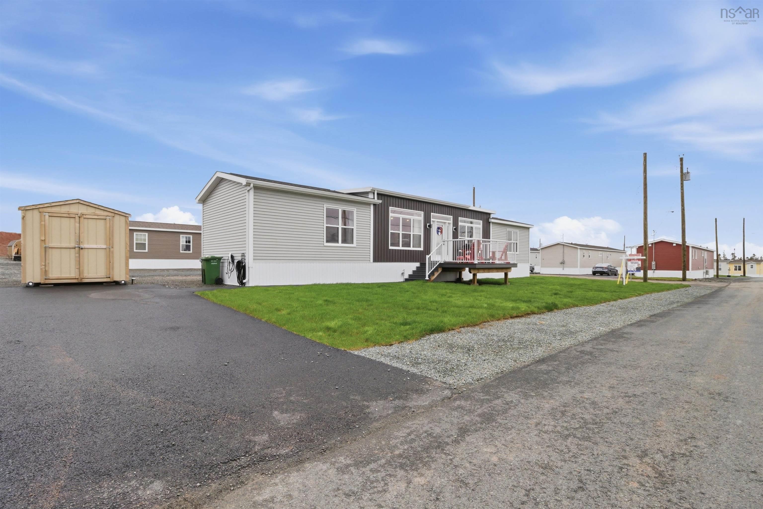 Thumbnail image for 2 Helmsley Crescent MLS<sup>®</sup> 202622840