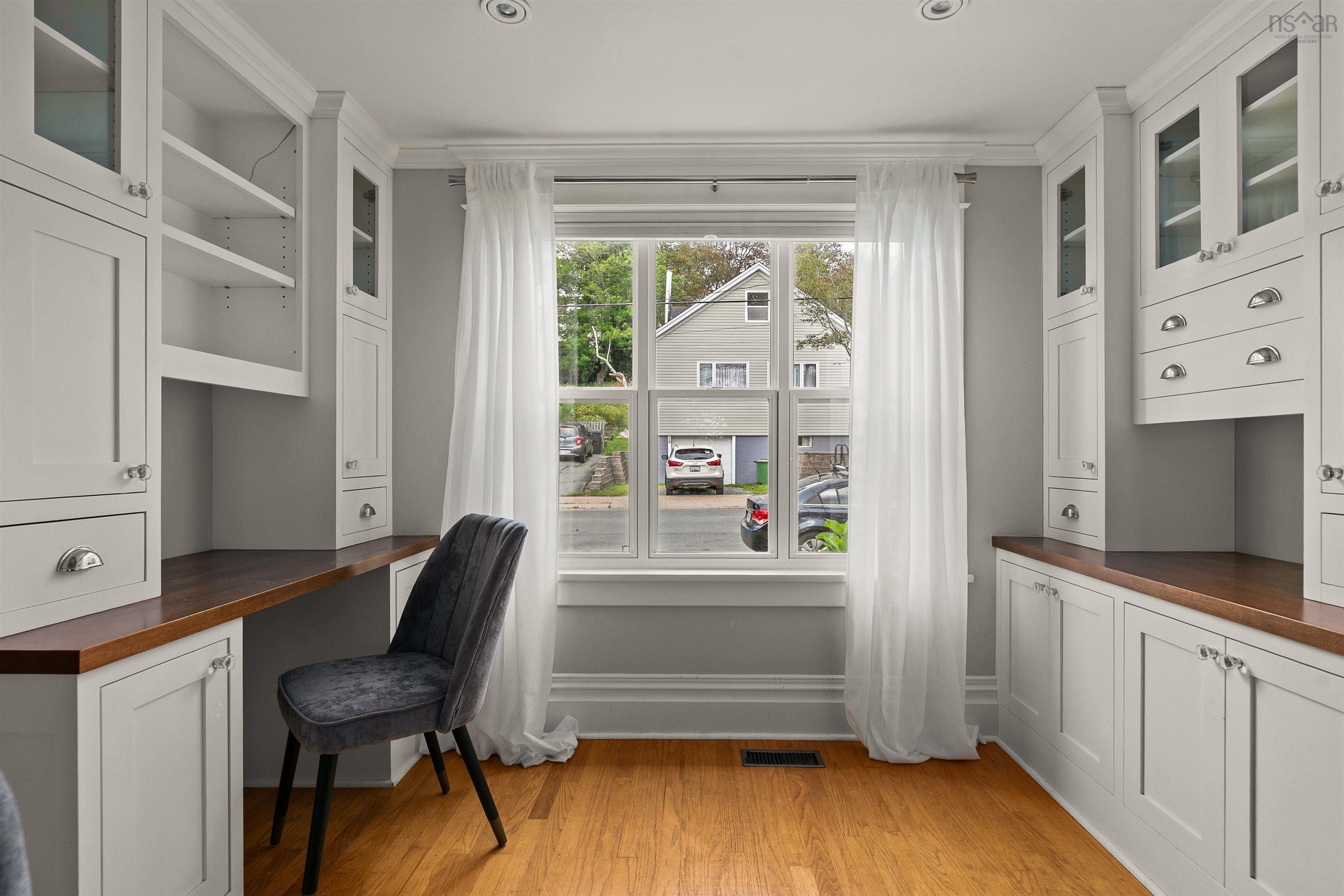 View image 11
