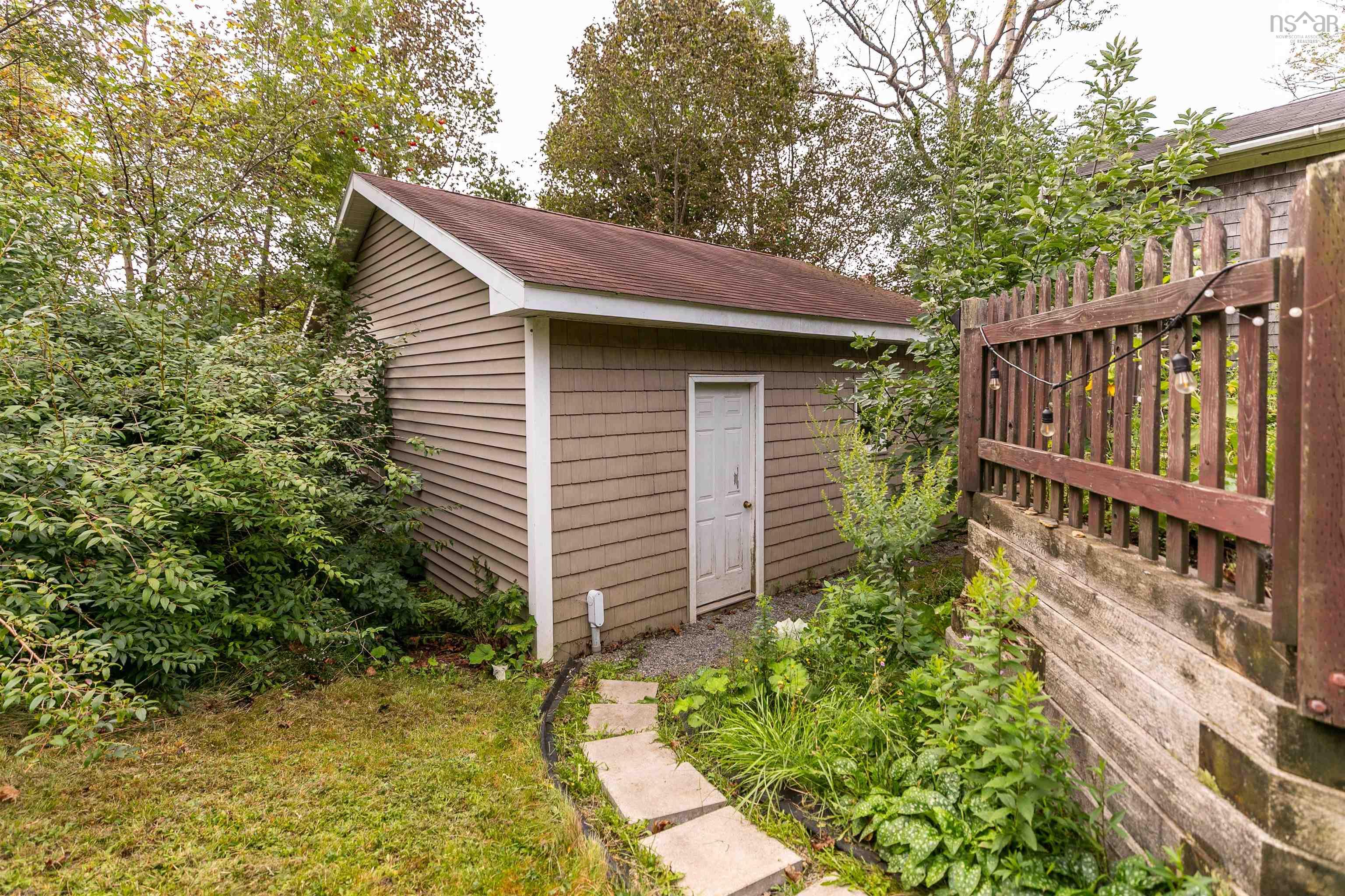 View image 42