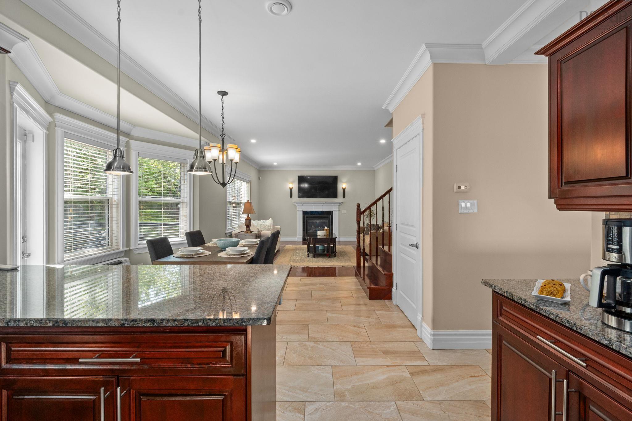 View image 12