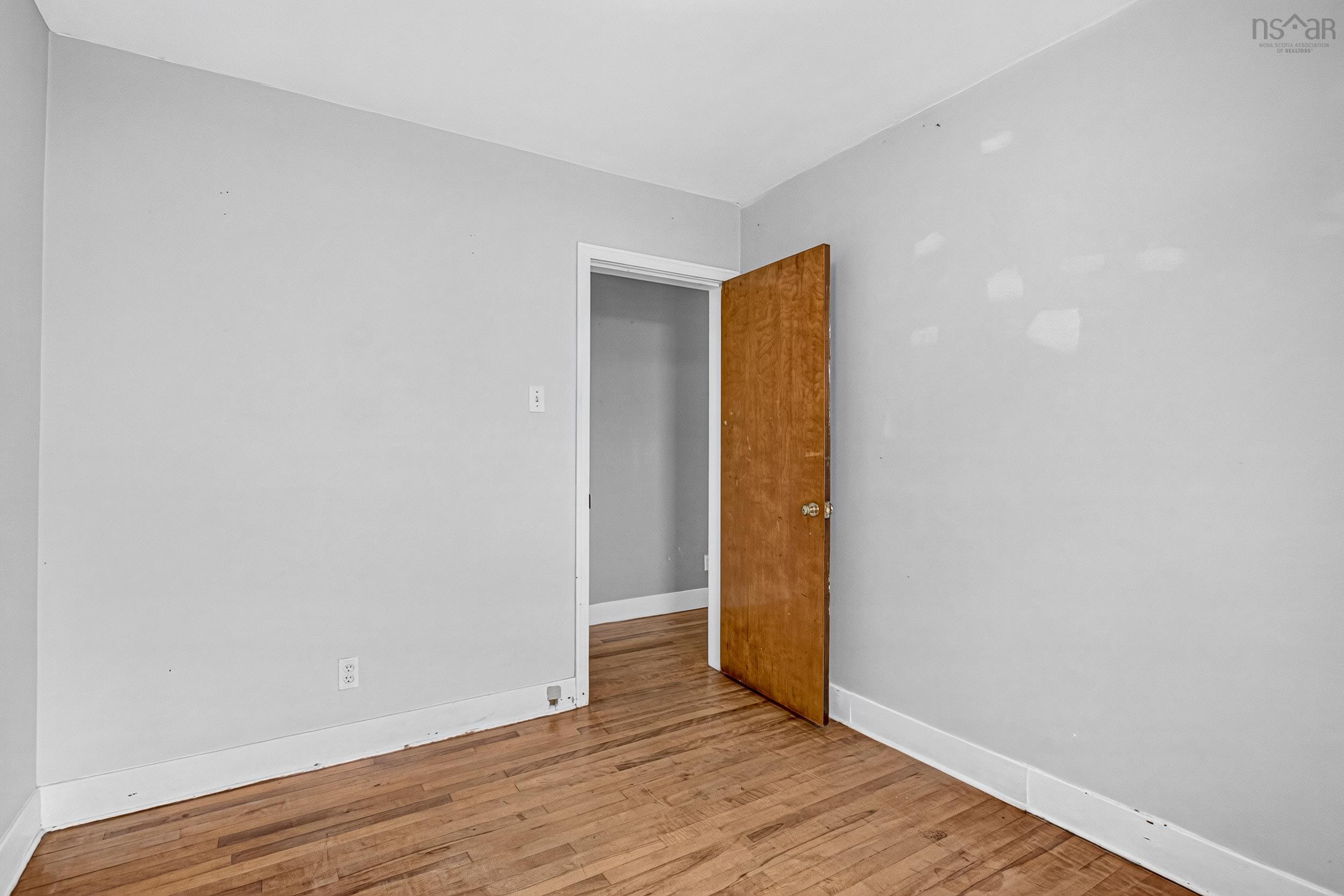 View image 30