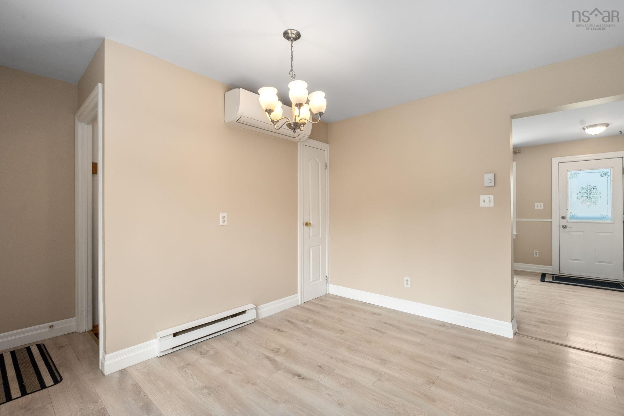 View image 11