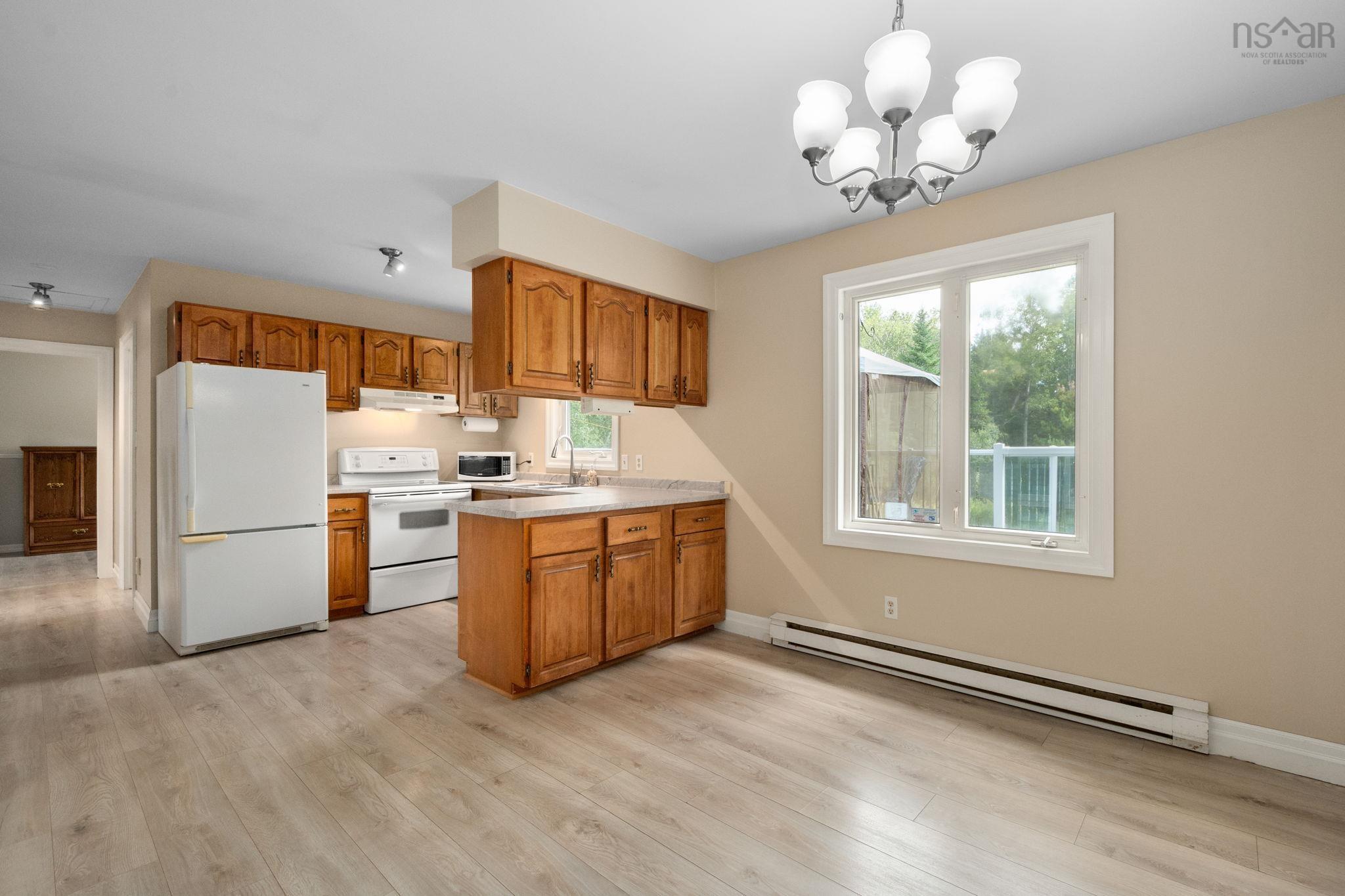 View image 12
