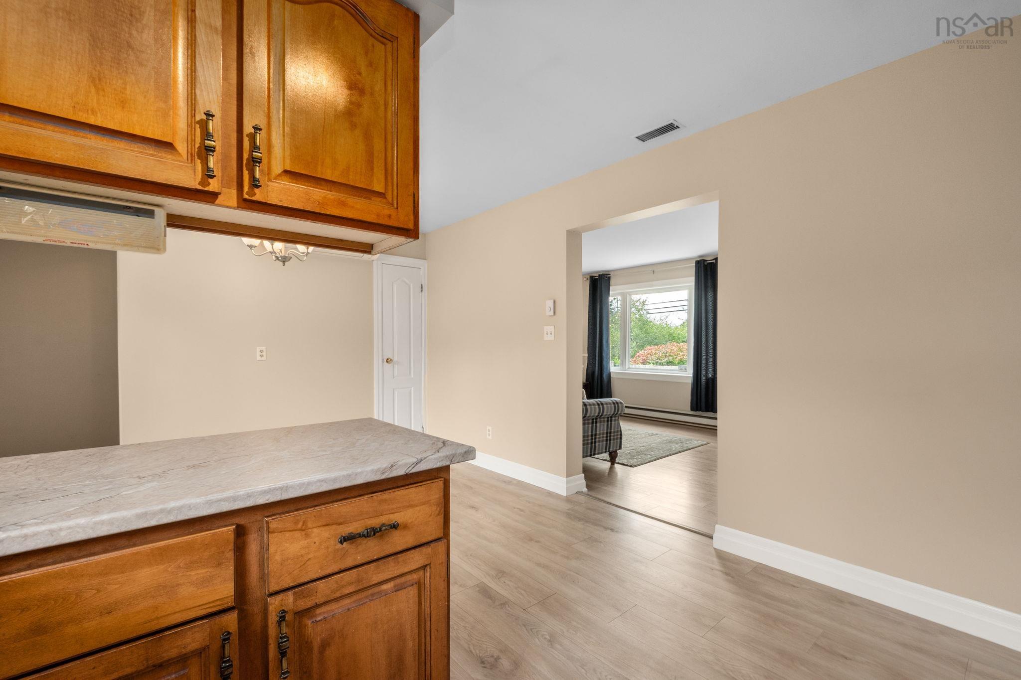 View image 9