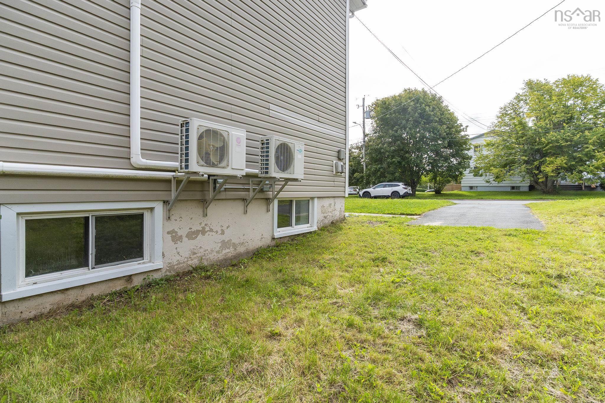 View image 32