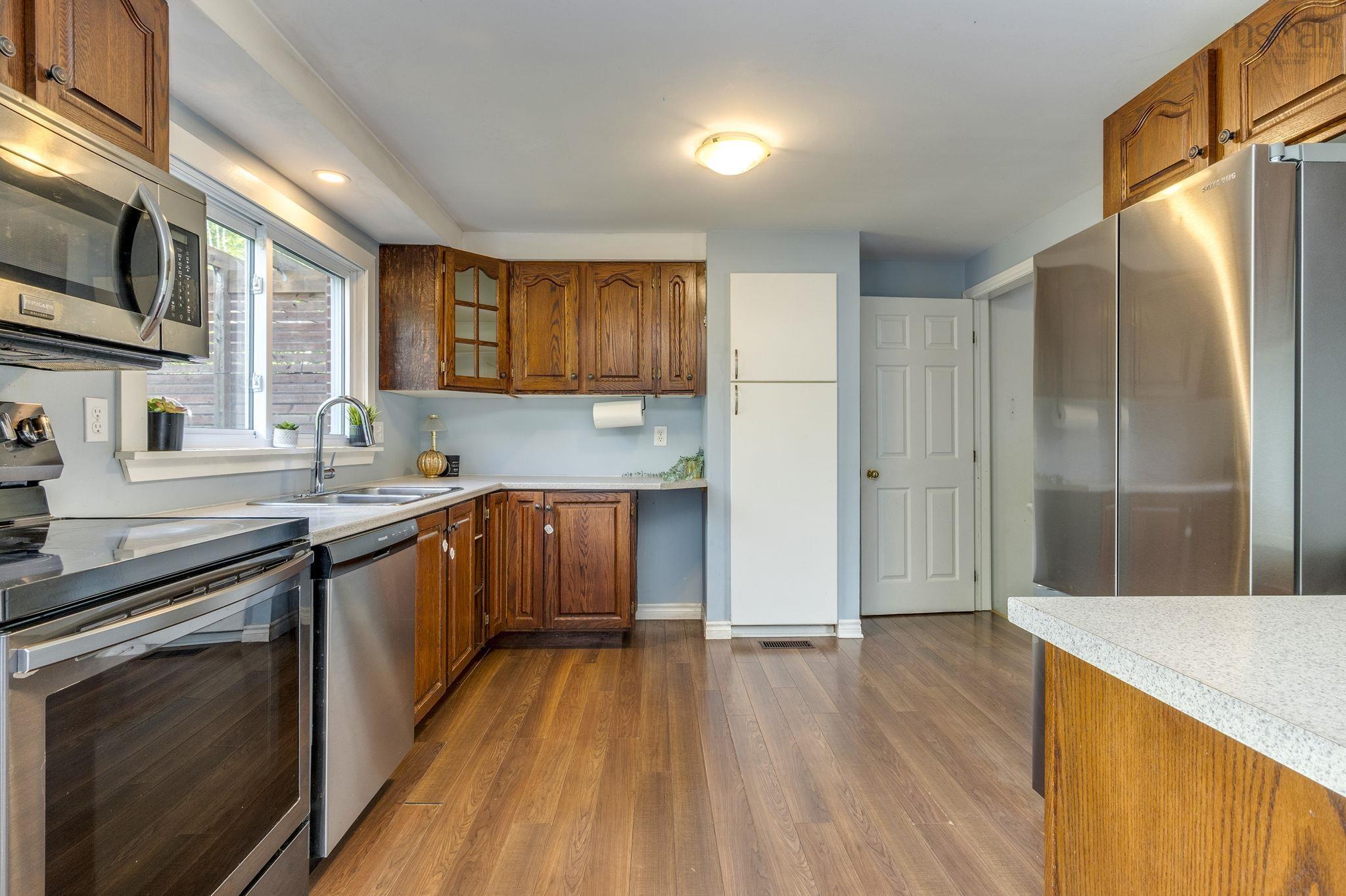 View image 9