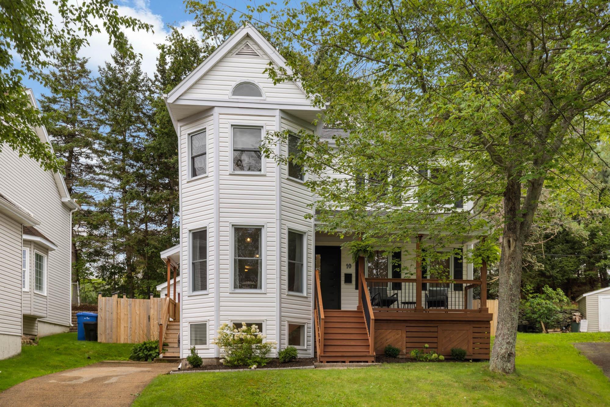 Thumbnail image for 10 Foxgrove Lane MLS<sup>®</sup> 202622861