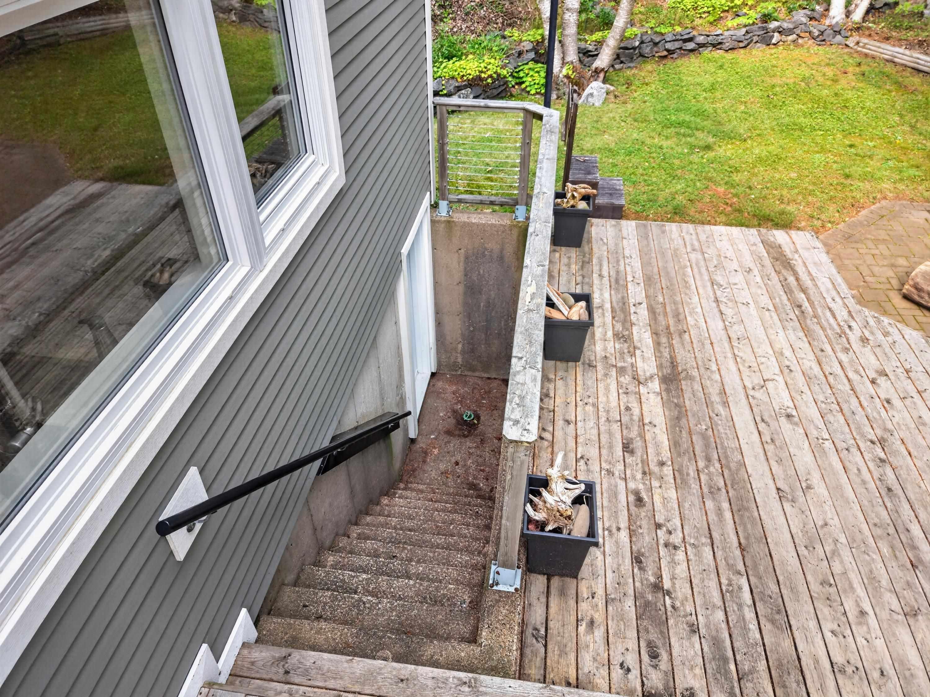 View image 11
