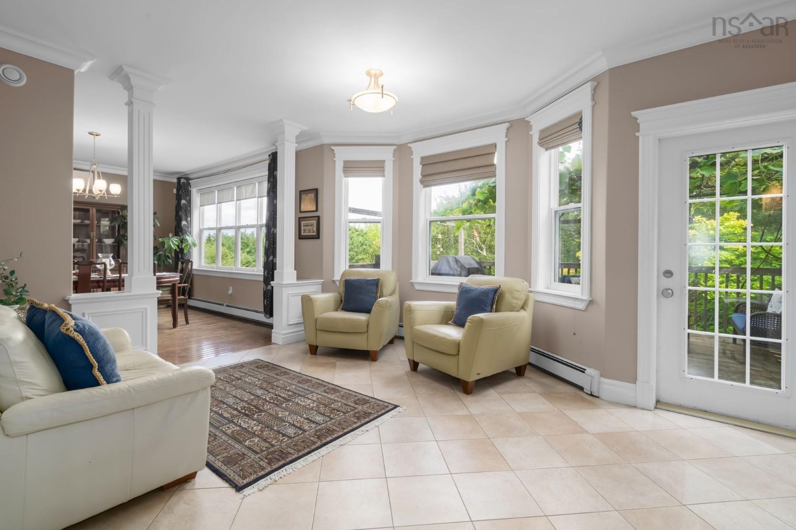 View image 10