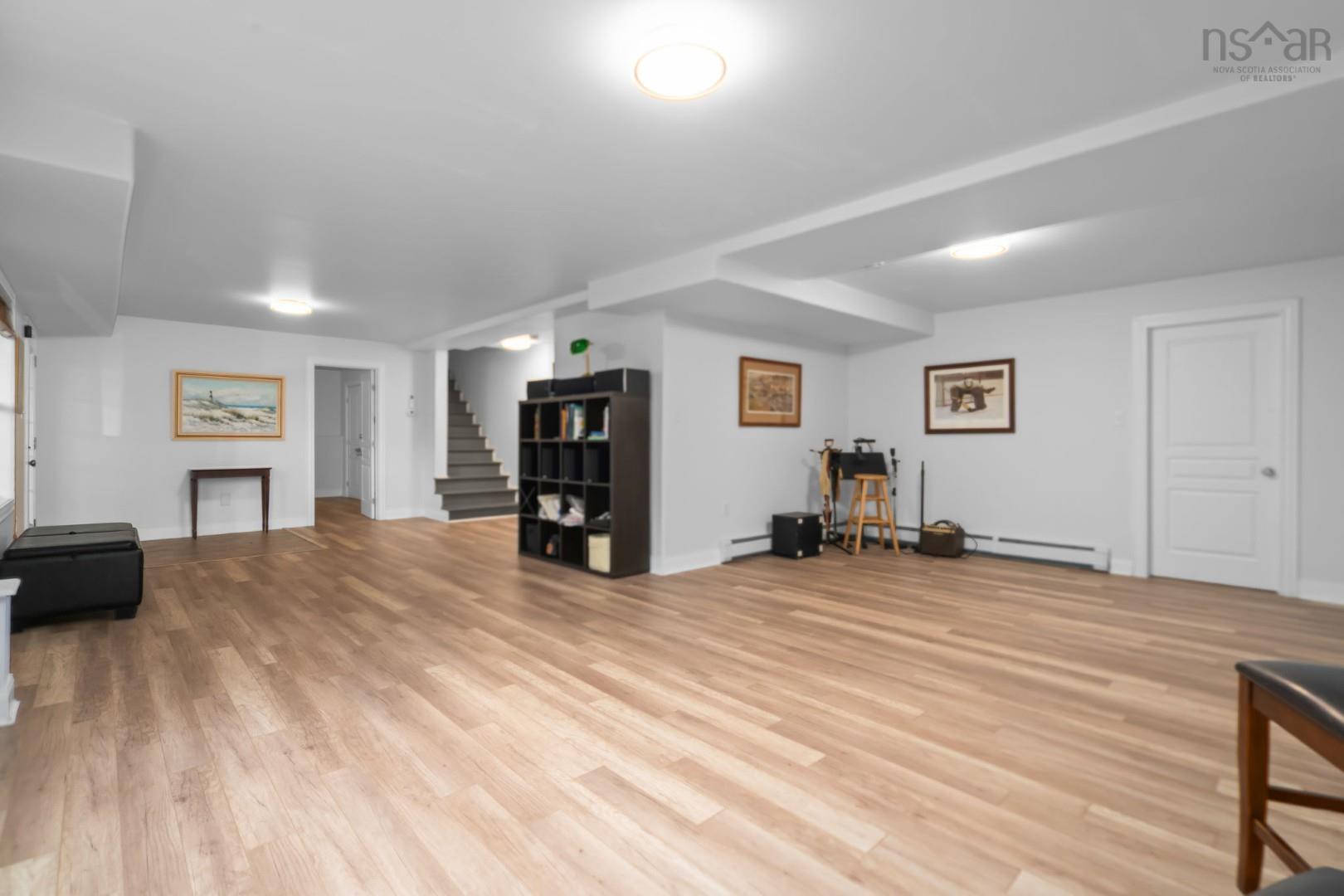 View image 35