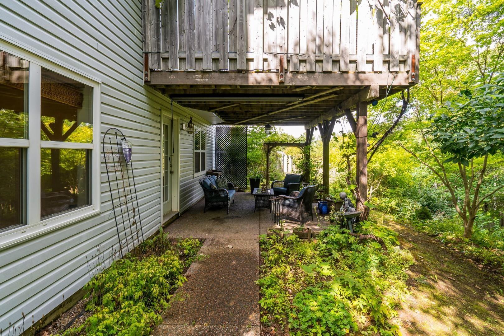 View image 42