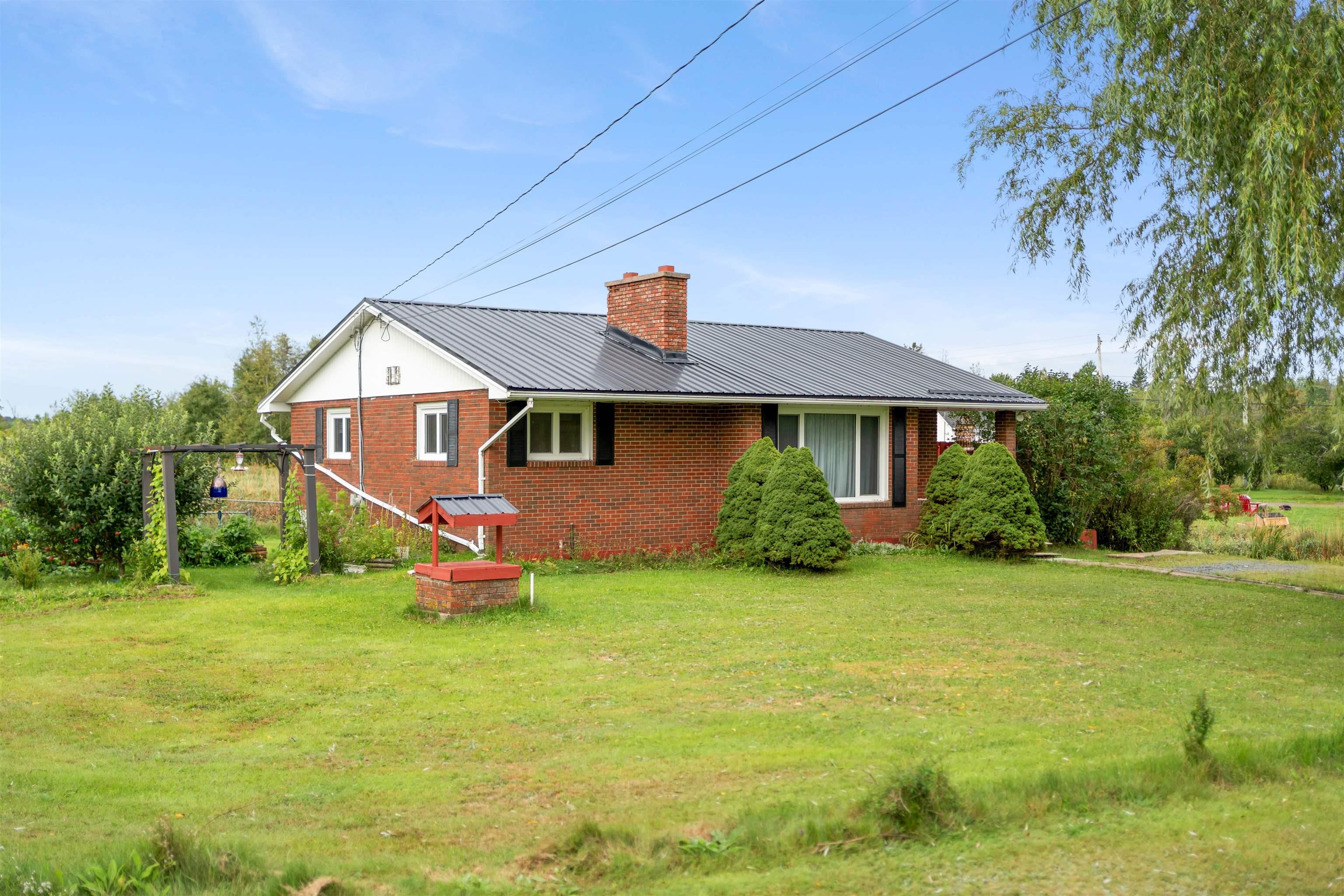 Thumbnail image for 12 Grono Road MLS<sup>®</sup> 202622903