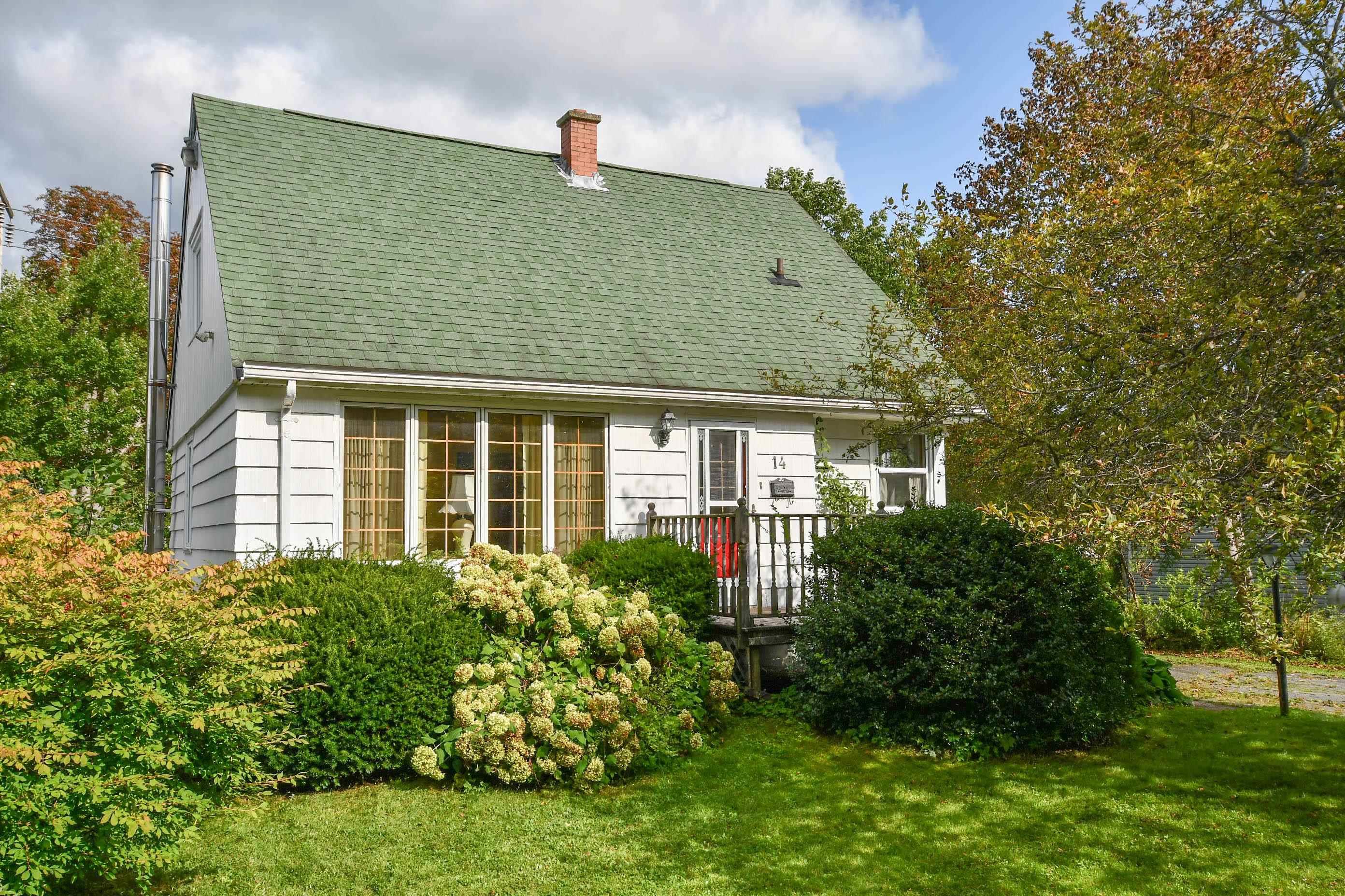 Thumbnail image for 14 Clifford Drive MLS<sup>®</sup> 202622921