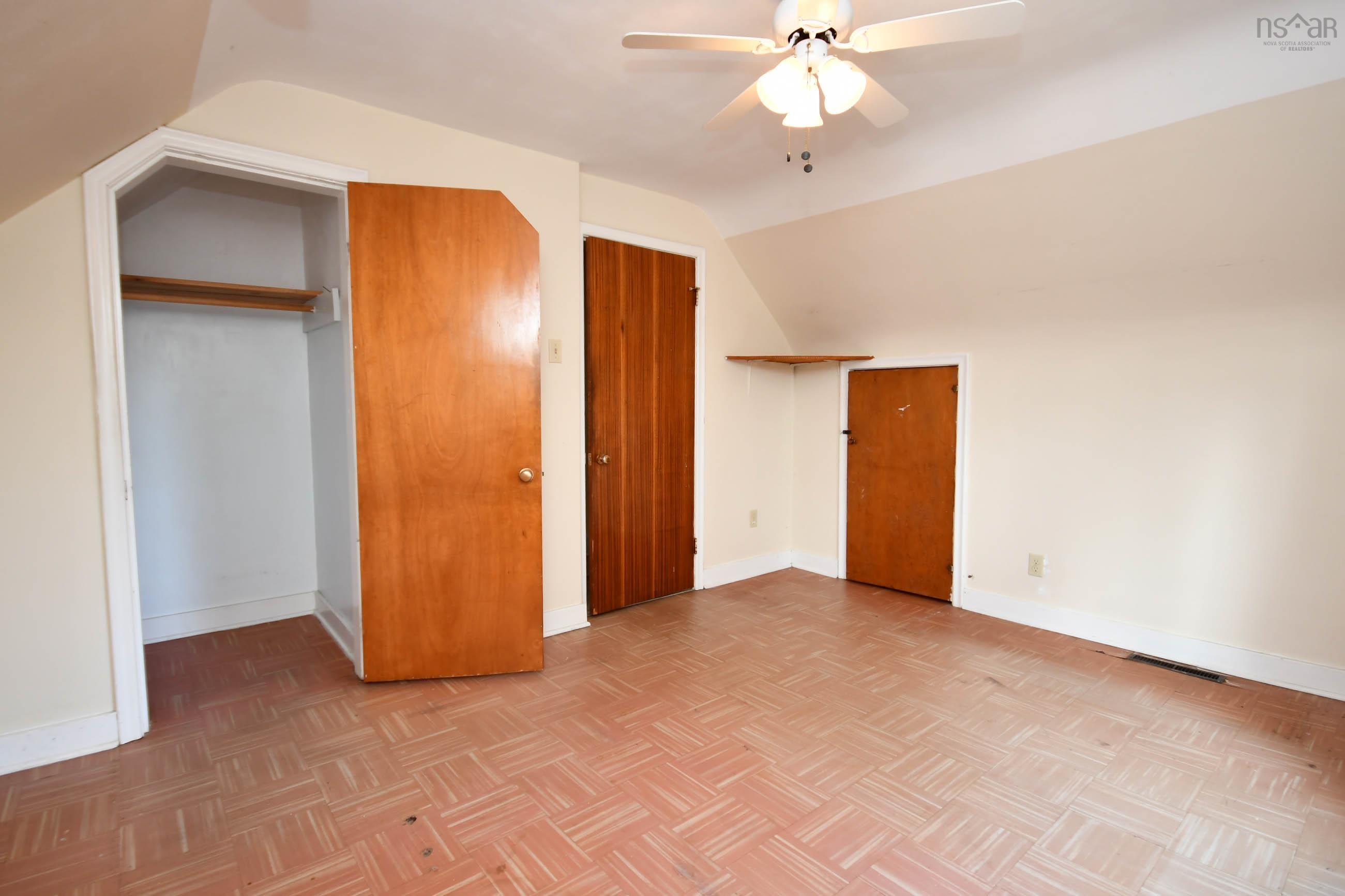 View image 22