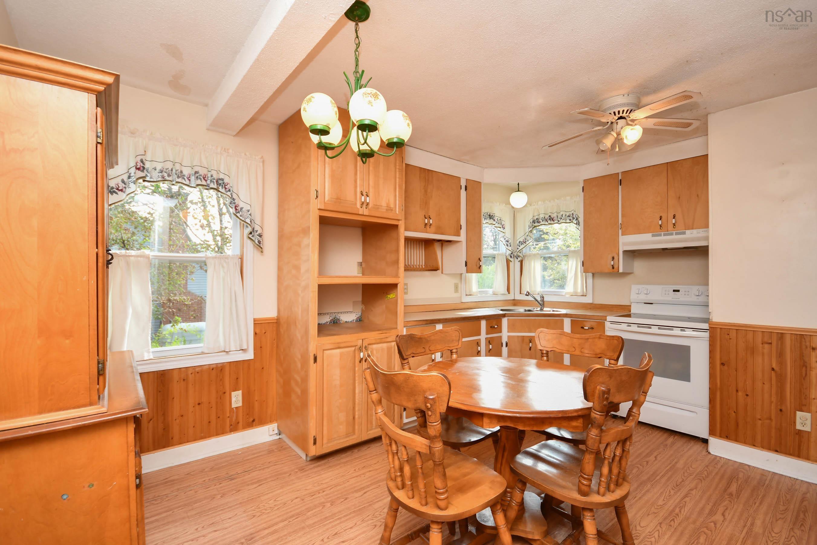 View image 8