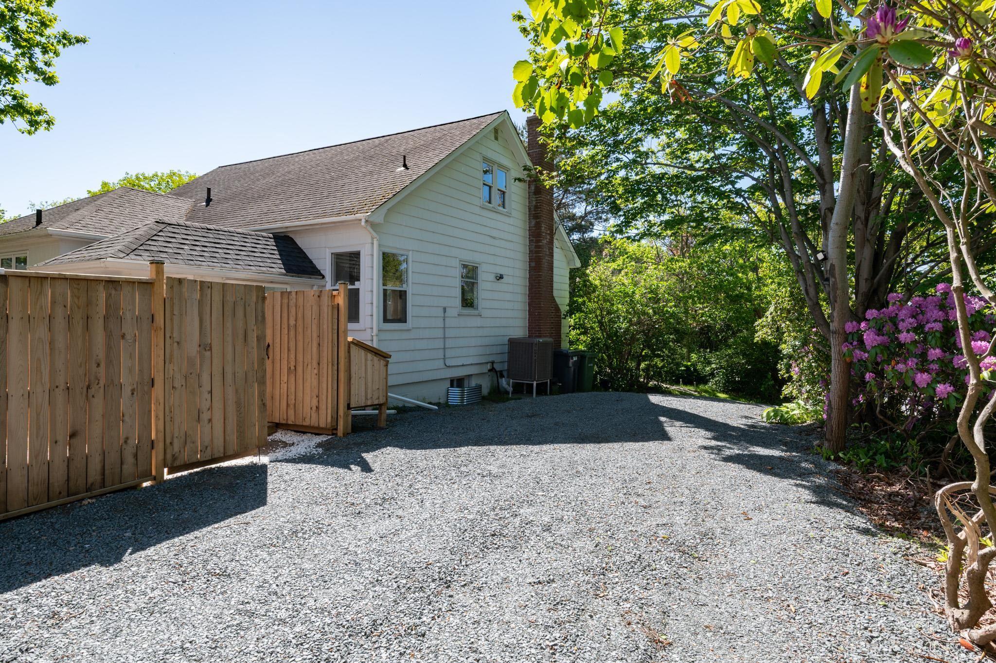 View image 33