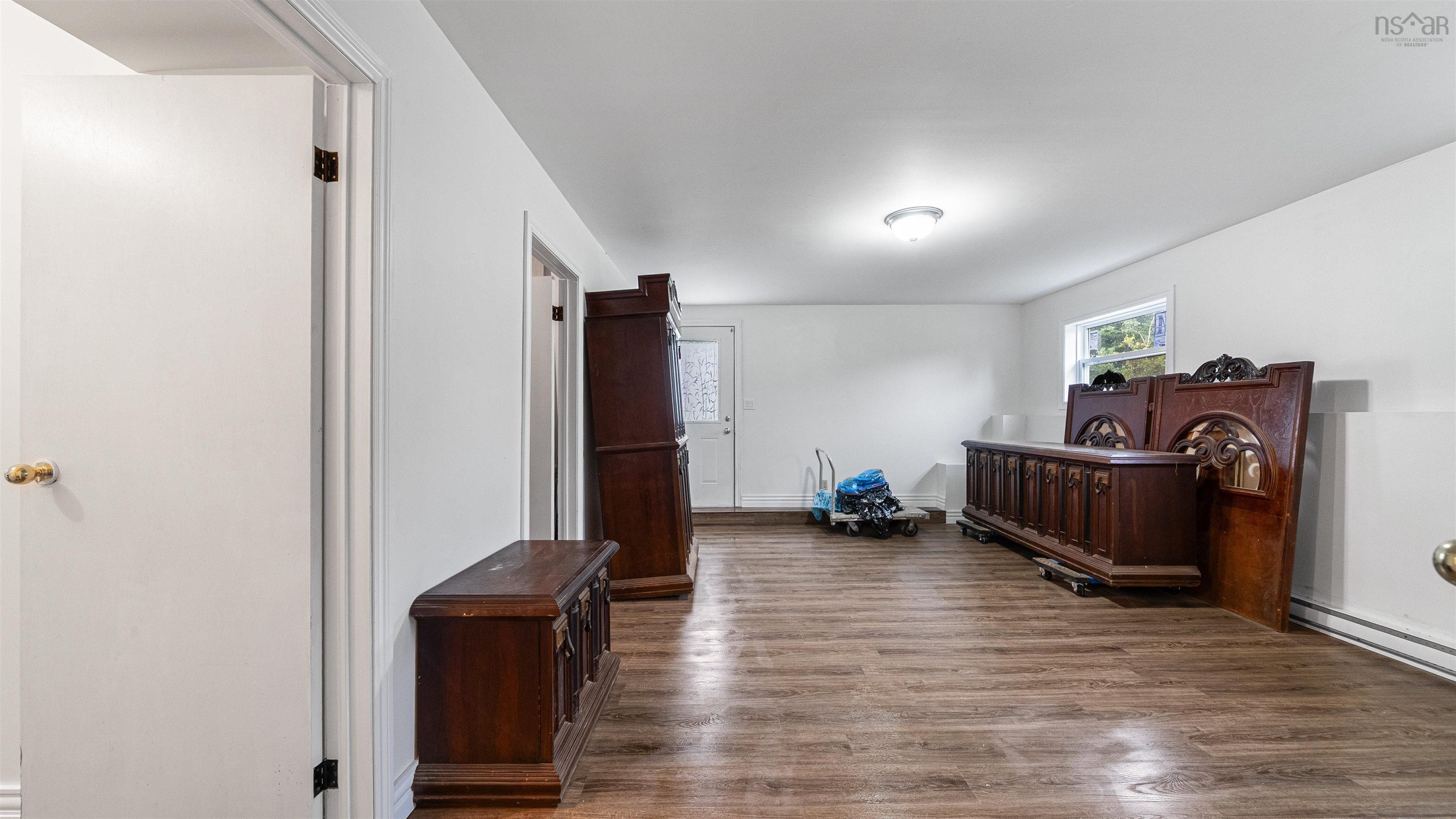 View image 32