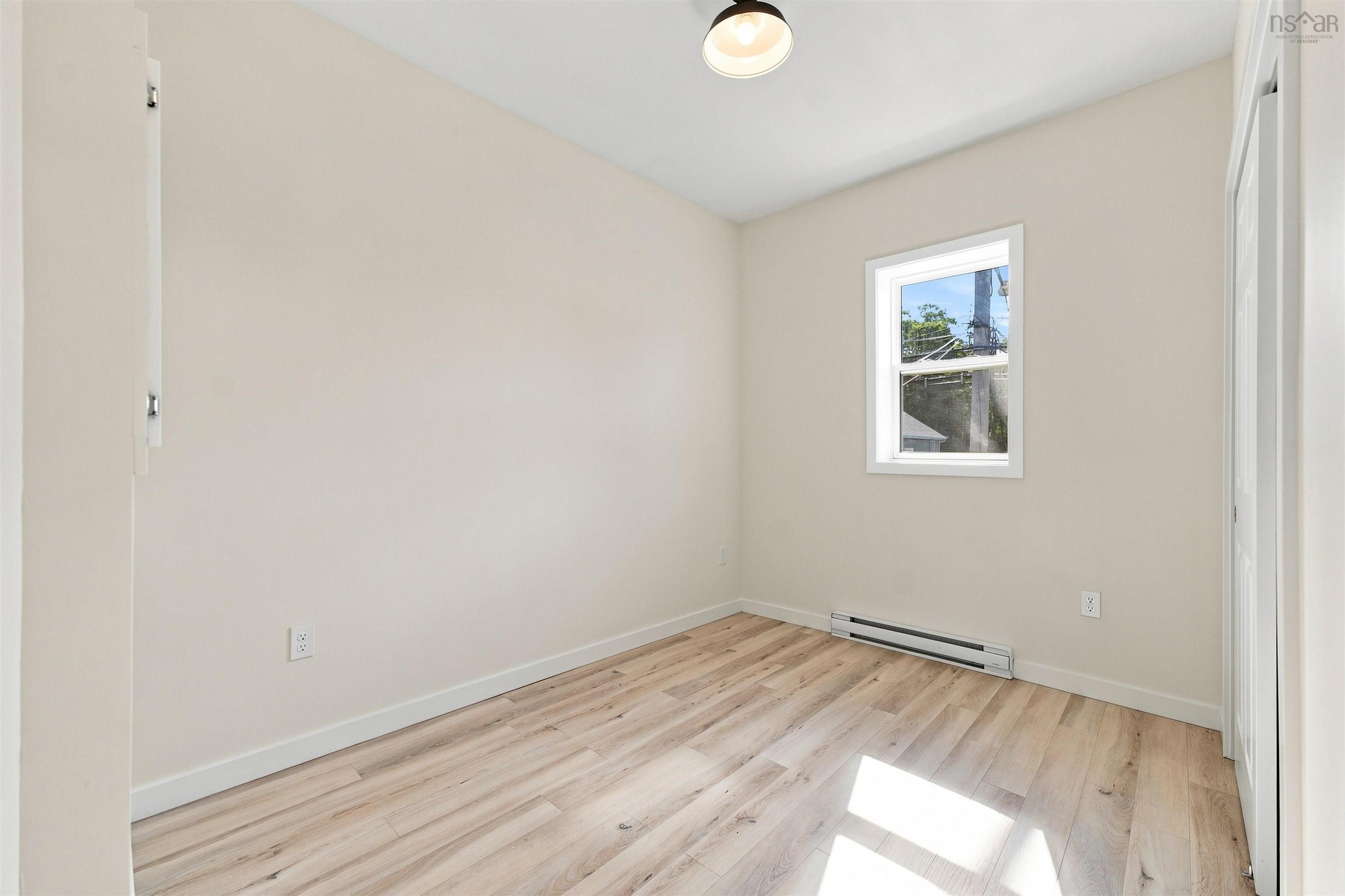 View image 12