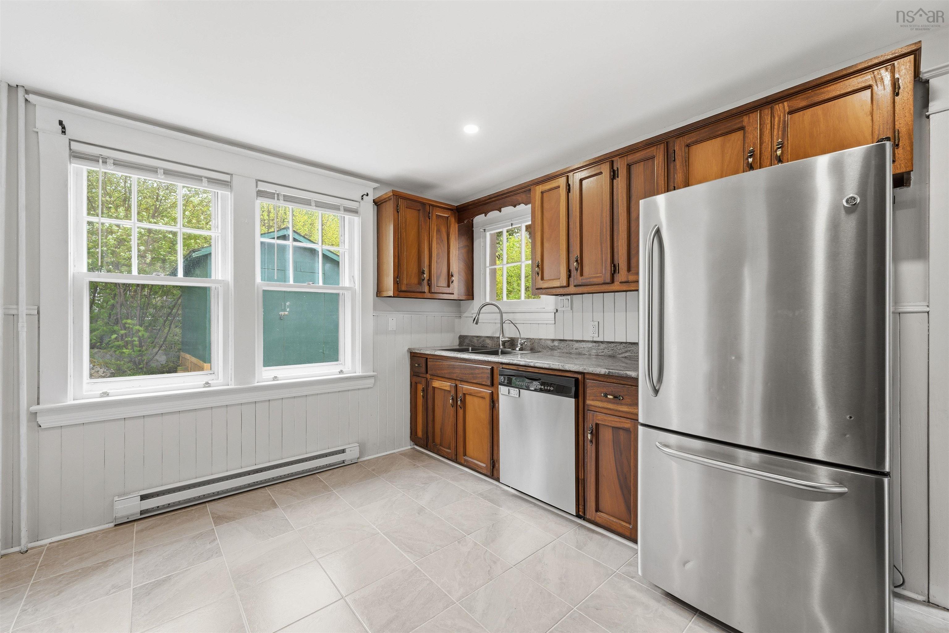 View image 12